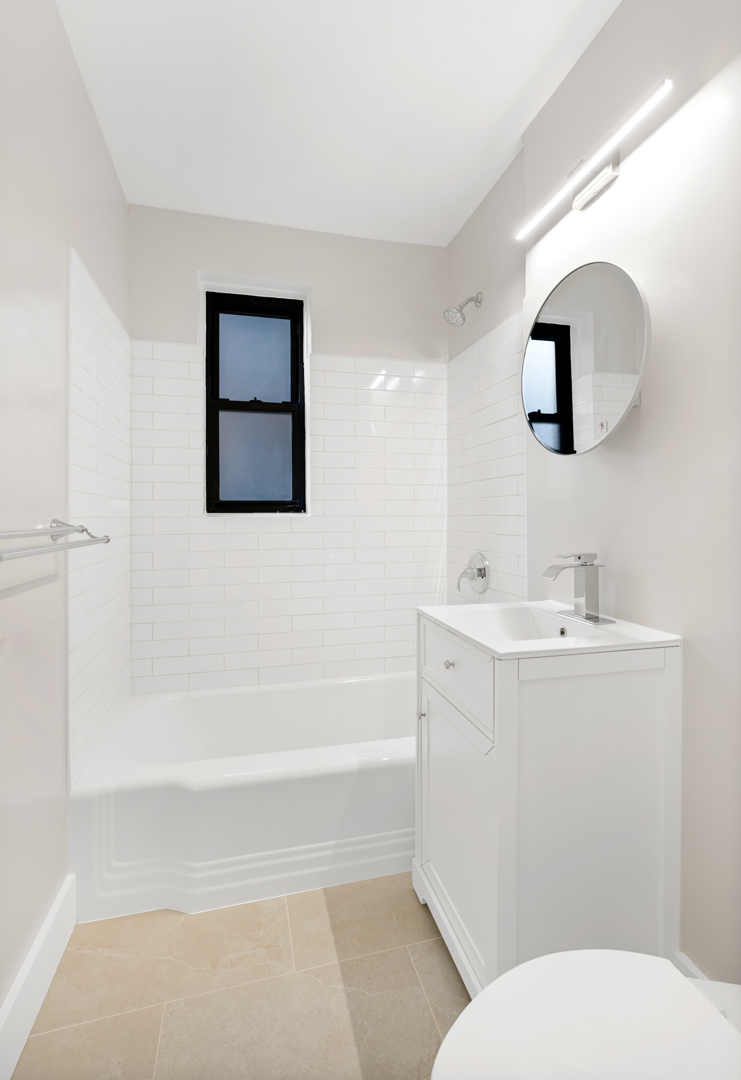 54 East 8th Street 4J Greenwich Village New York NY 10003