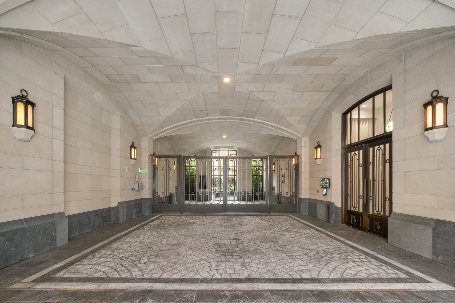 200 East 83rd Street 32B Upper East Side New York NY 10028