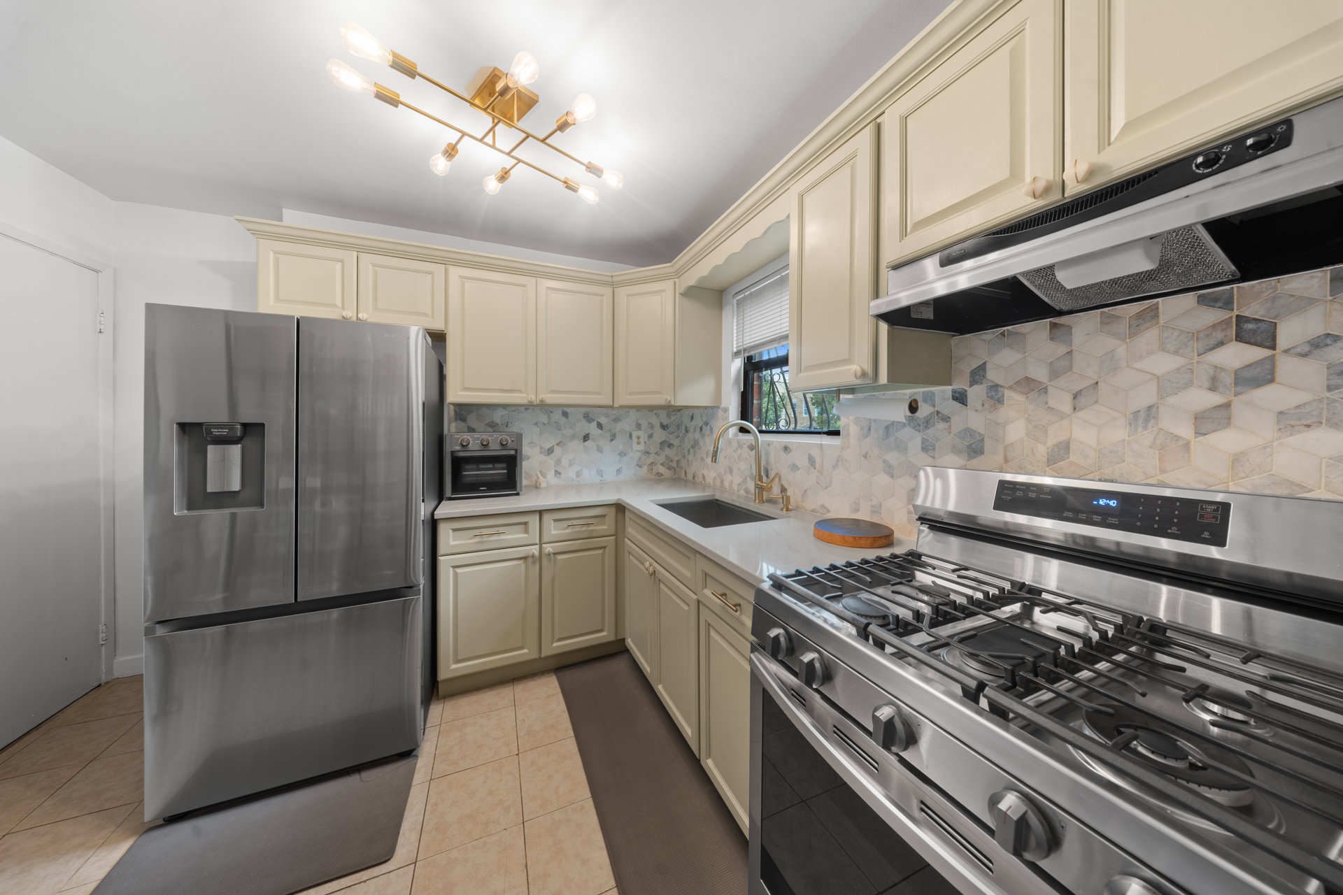 564 Shepherd Avenue Cypress Hills Brooklyn NY 11208