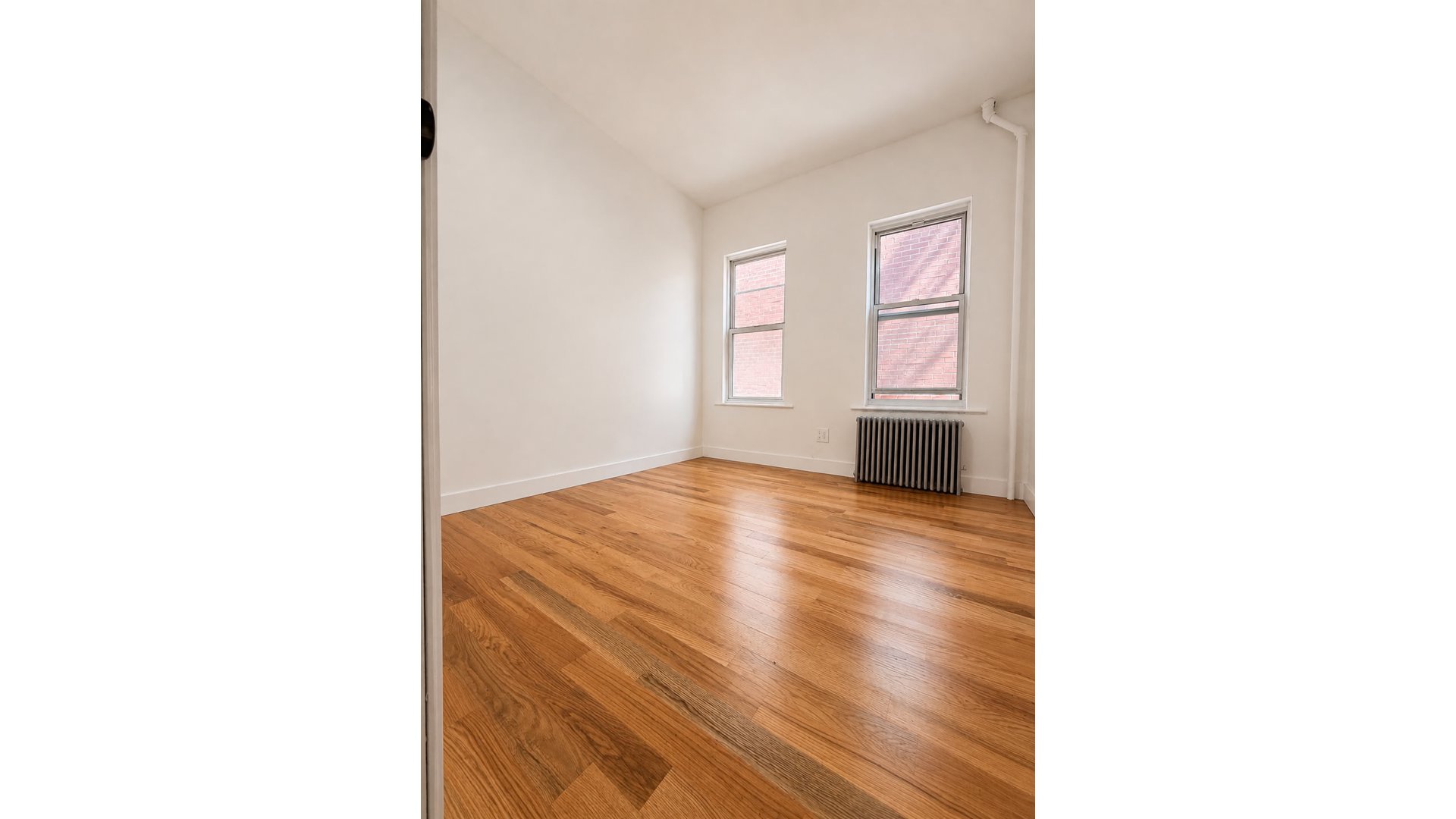 948 41st Street 1R Borough Park Brooklyn NY 11219
