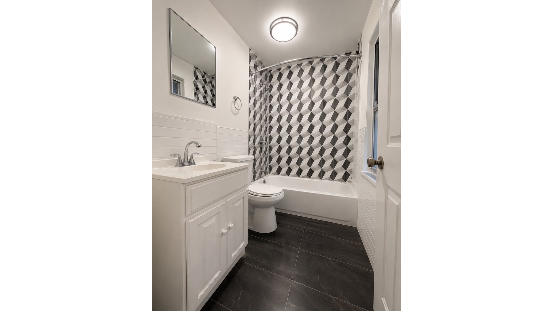 948 41st Street 1R Borough Park Brooklyn NY 11219