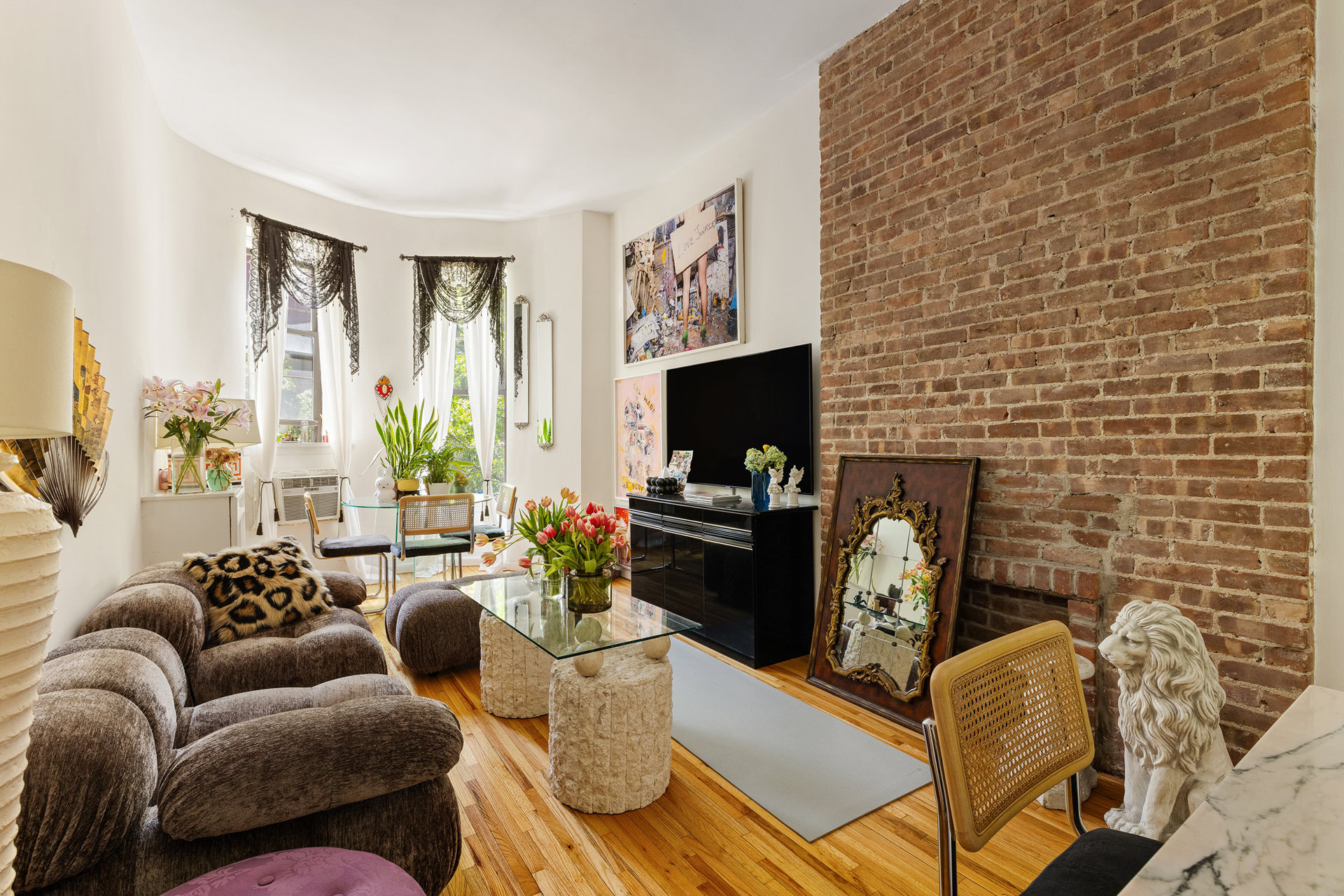 37 West 71st Street Lincoln Square New York NY 10023