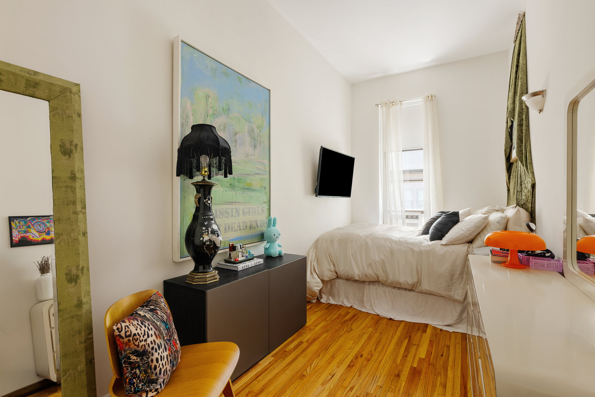 37 West 71st Street Lincoln Square New York NY 10023
