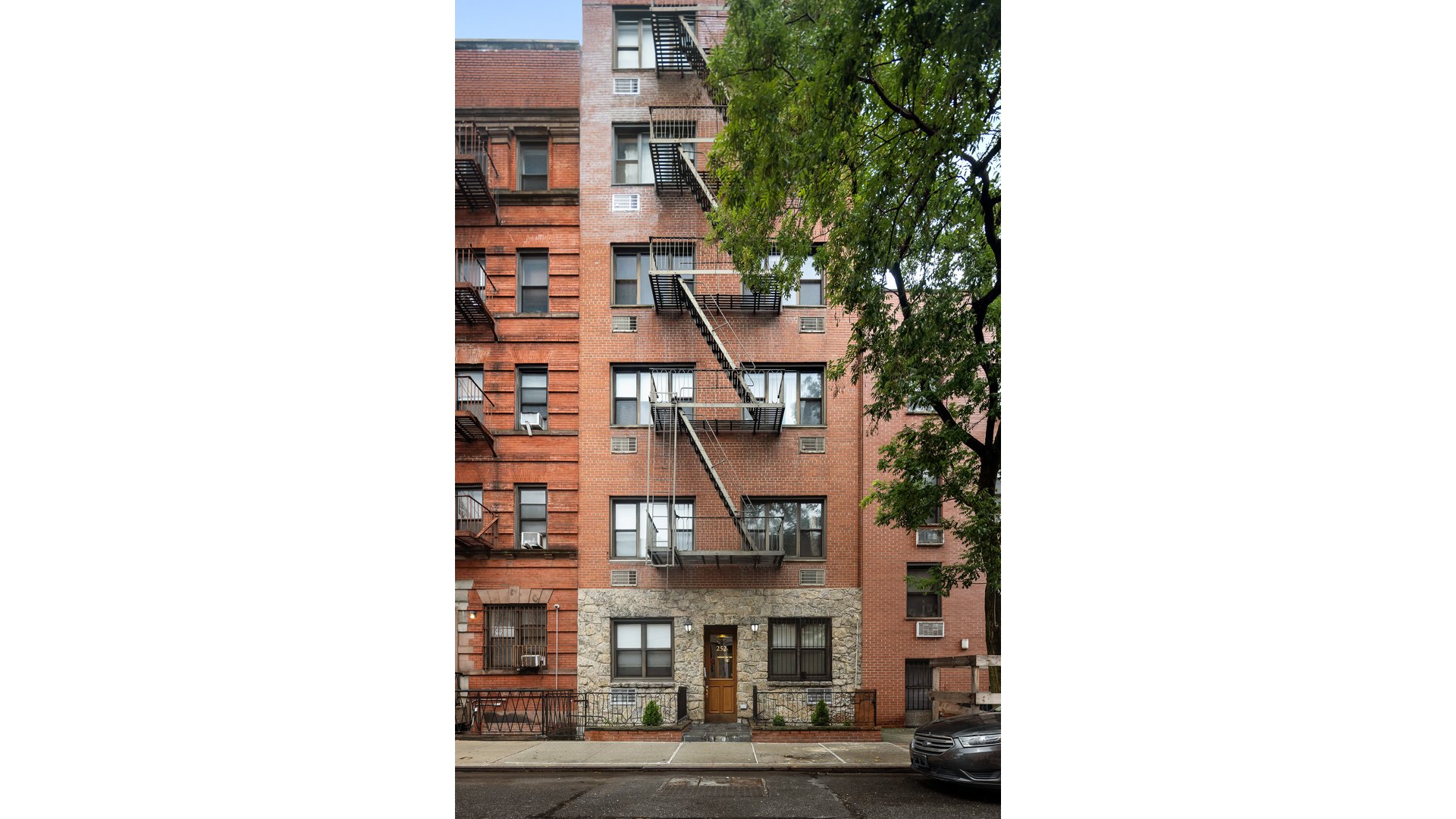 252 West 20th Street Chelsea New York NY 10011