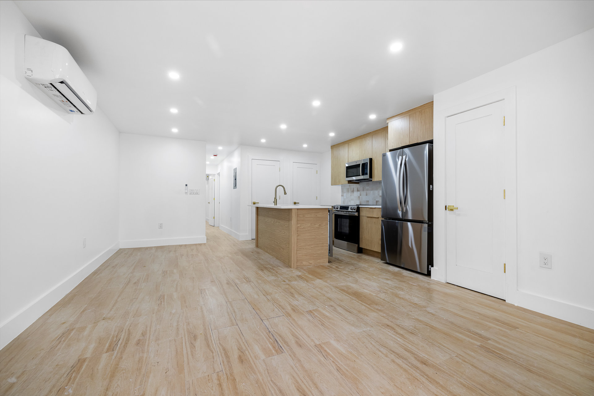 259 East 28th Street 1 Flatbush Brooklyn NY 11226