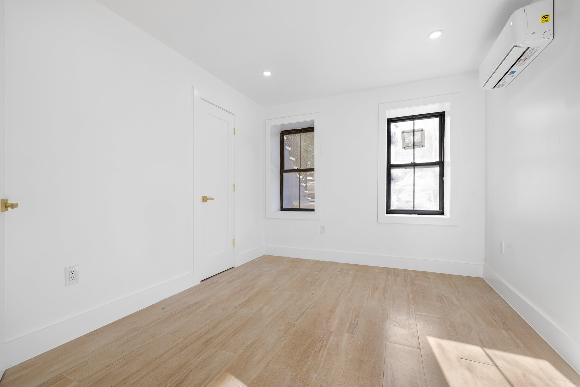 259 East 28th Street 1 Flatbush Brooklyn NY 11226