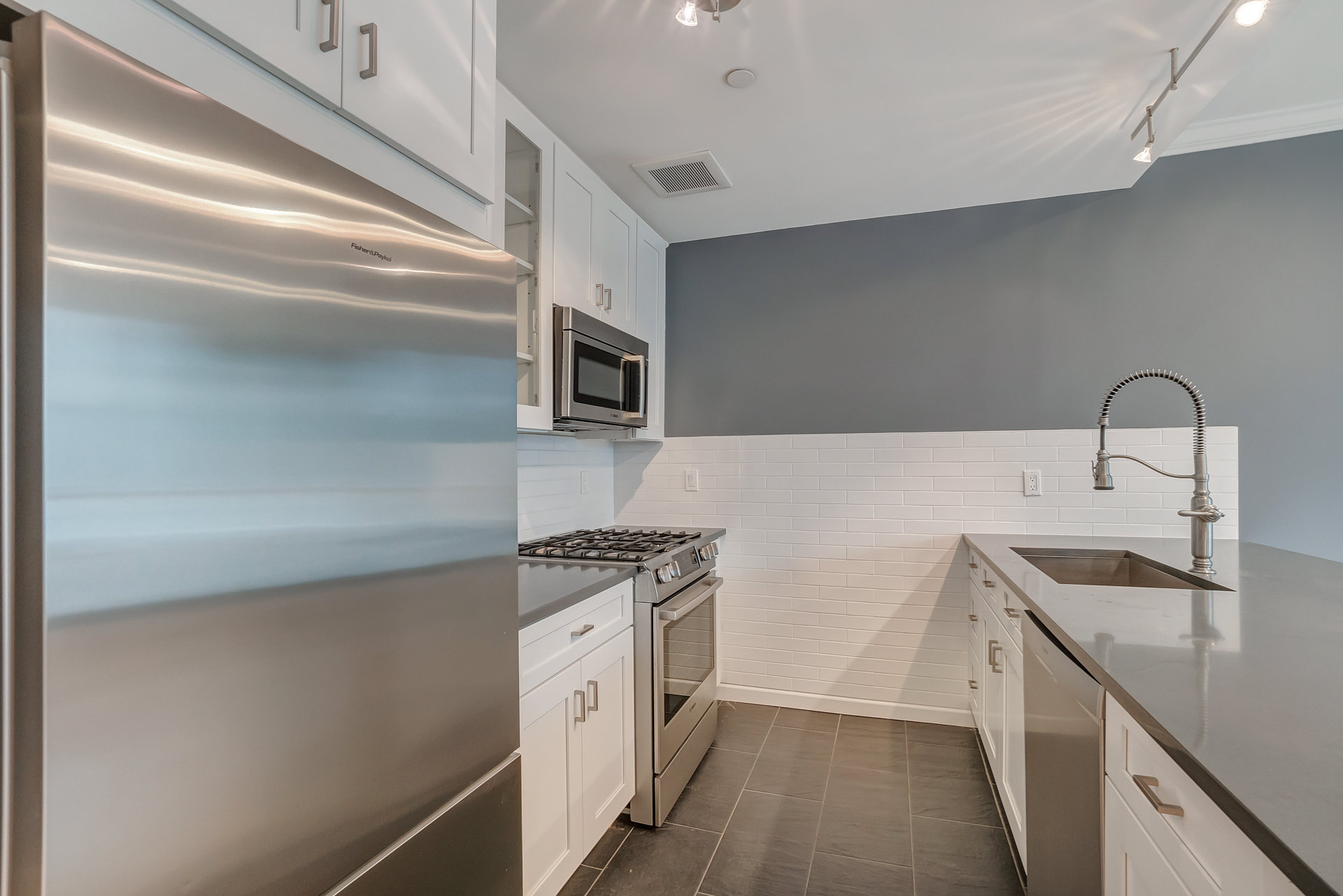 245 16th Street 3 Brooklyn NY 11215
