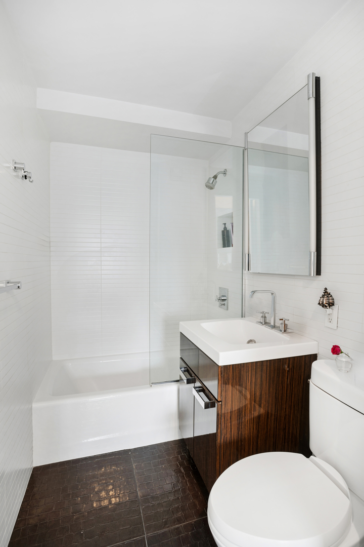 201 East 25th Street 10L Kips Bay New York NY 10010