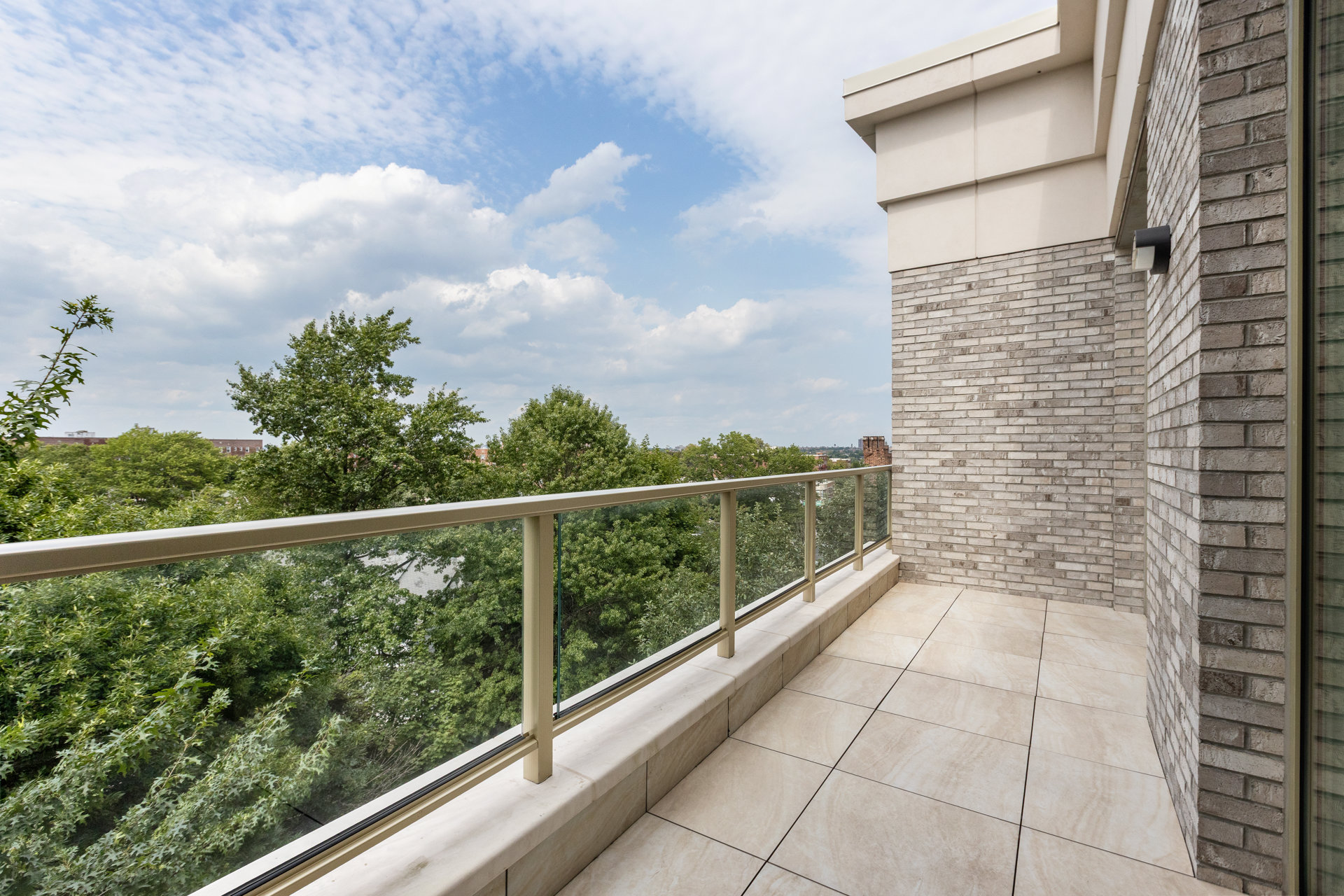 78-29 Austin Street 318 Forest Hills Queens NY 11375