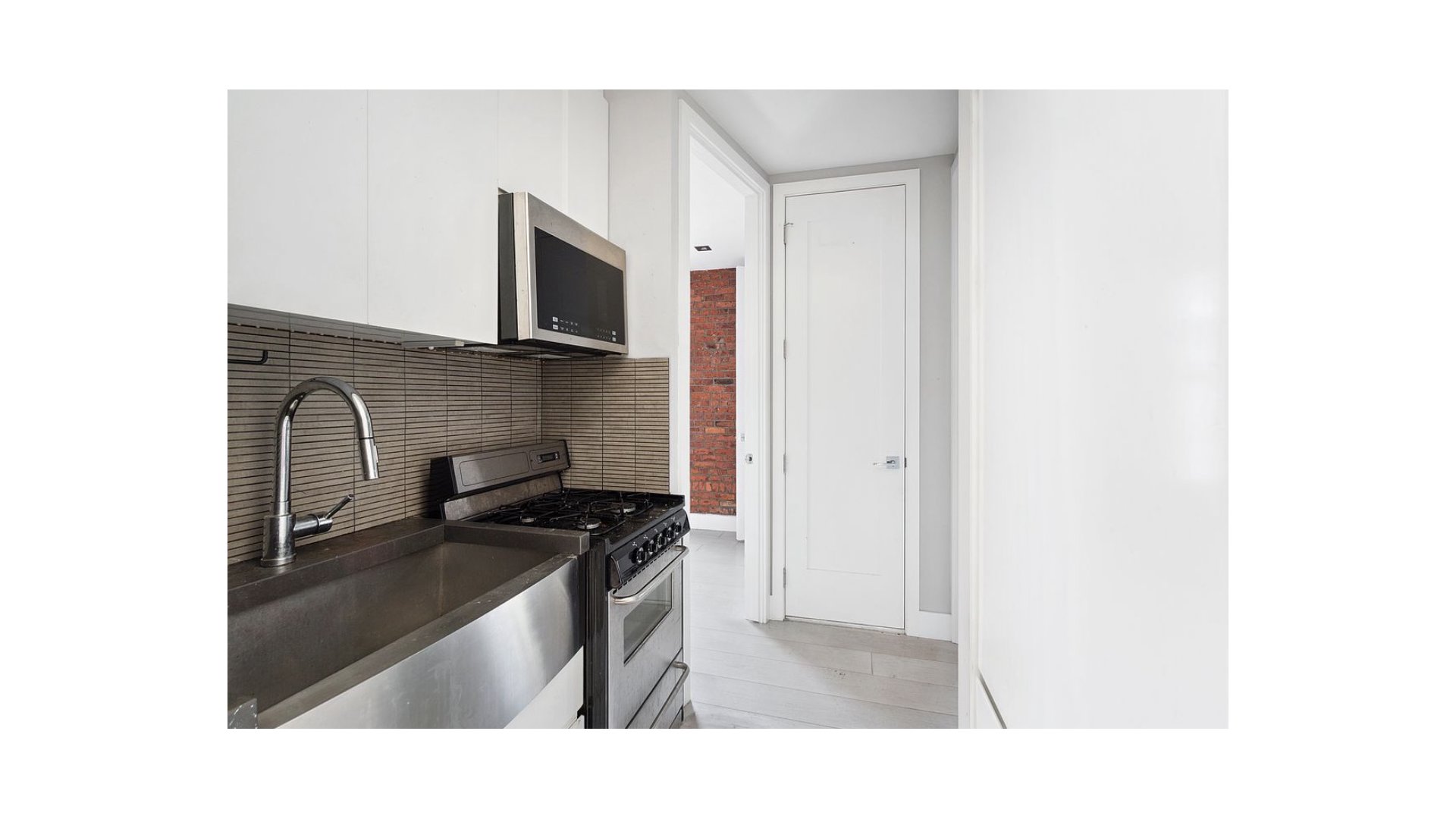 459 West 50th Street 4E Clinton New York NY 10019