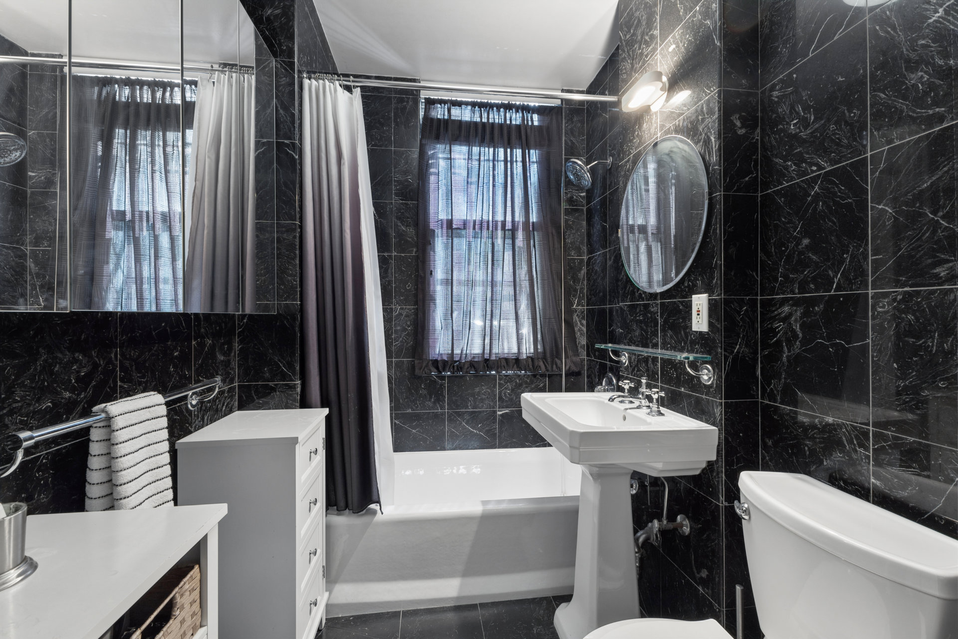 33 Riverside Drive Upper West Side New York NY 10023