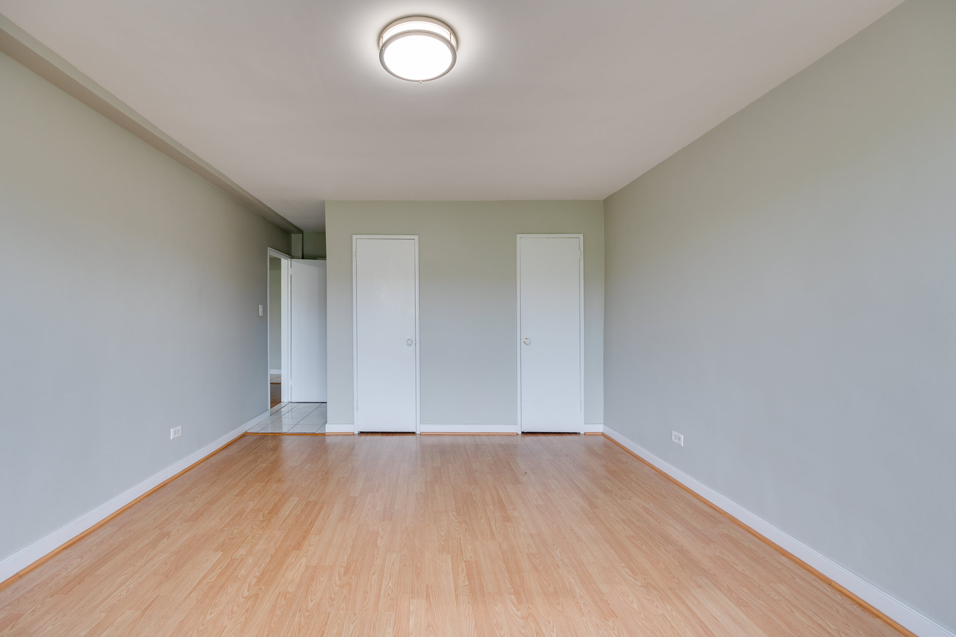 525 Ocean Parkway 4J Kensington Brooklyn NY 11218