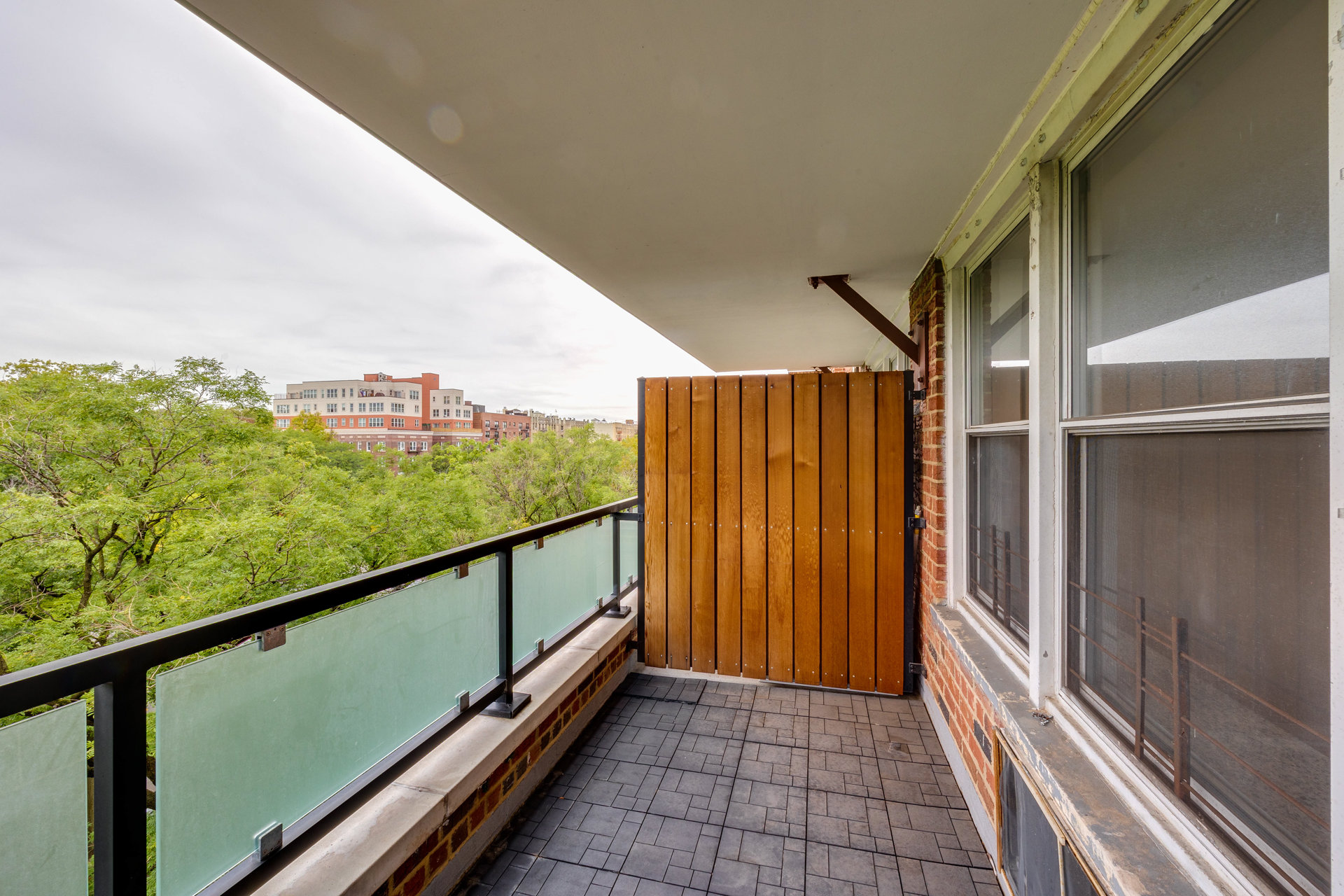 525 Ocean Parkway 4J Kensington Brooklyn NY 11218