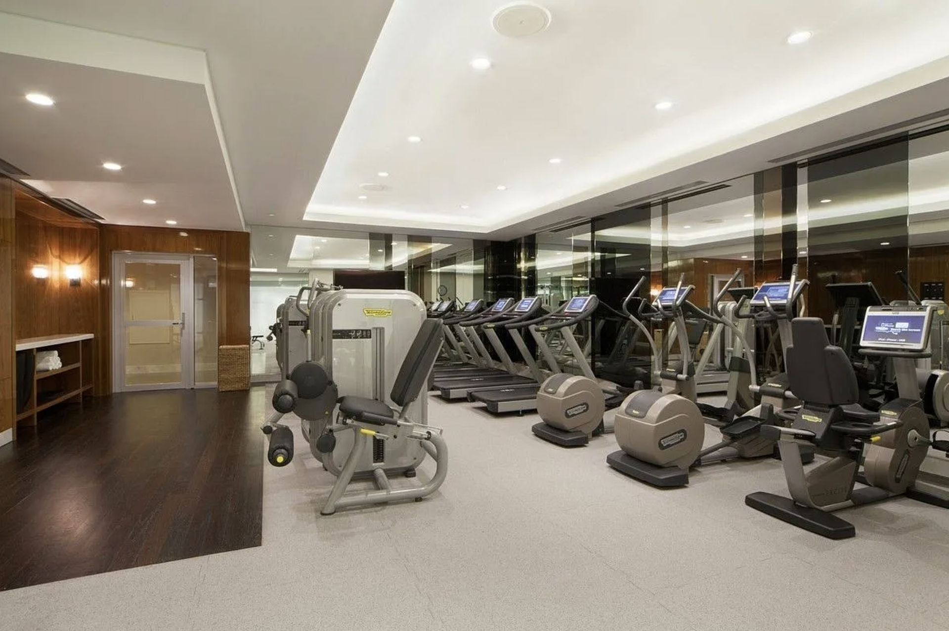 21 East 61st Street 7A Upper East Side New York NY 10065