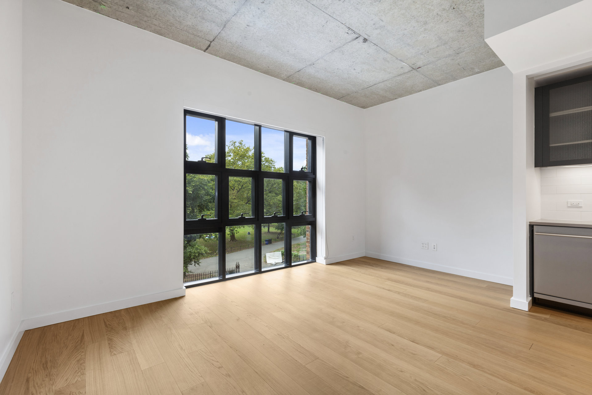 848 Lorimer Street 5F Greenpoint Brooklyn NY 11222