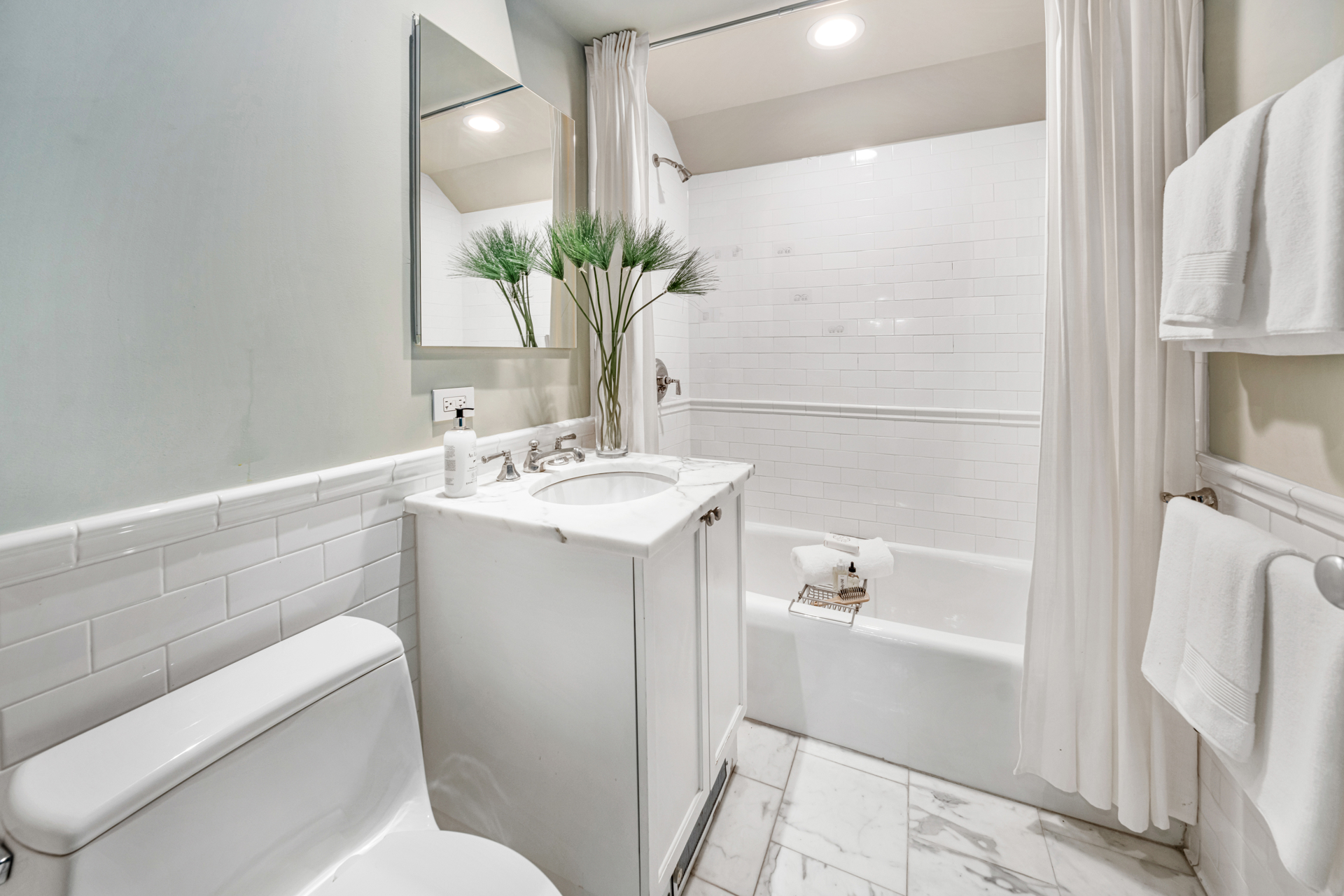 2112 Broadway PH7/8F Upper West Side New York NY 10023