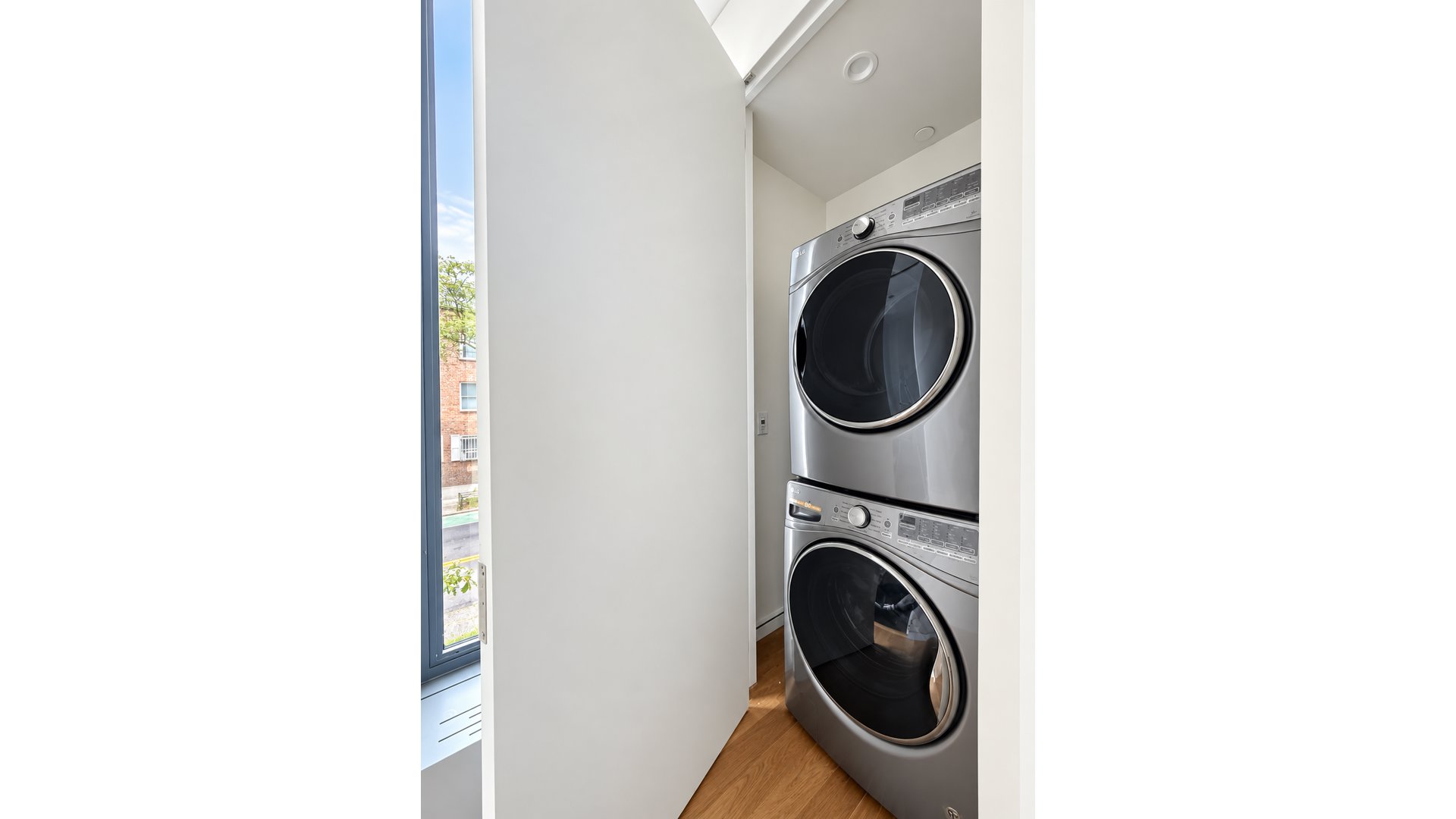 1 Seventh Avenue South 2F Greenwich Village New York NY 10014