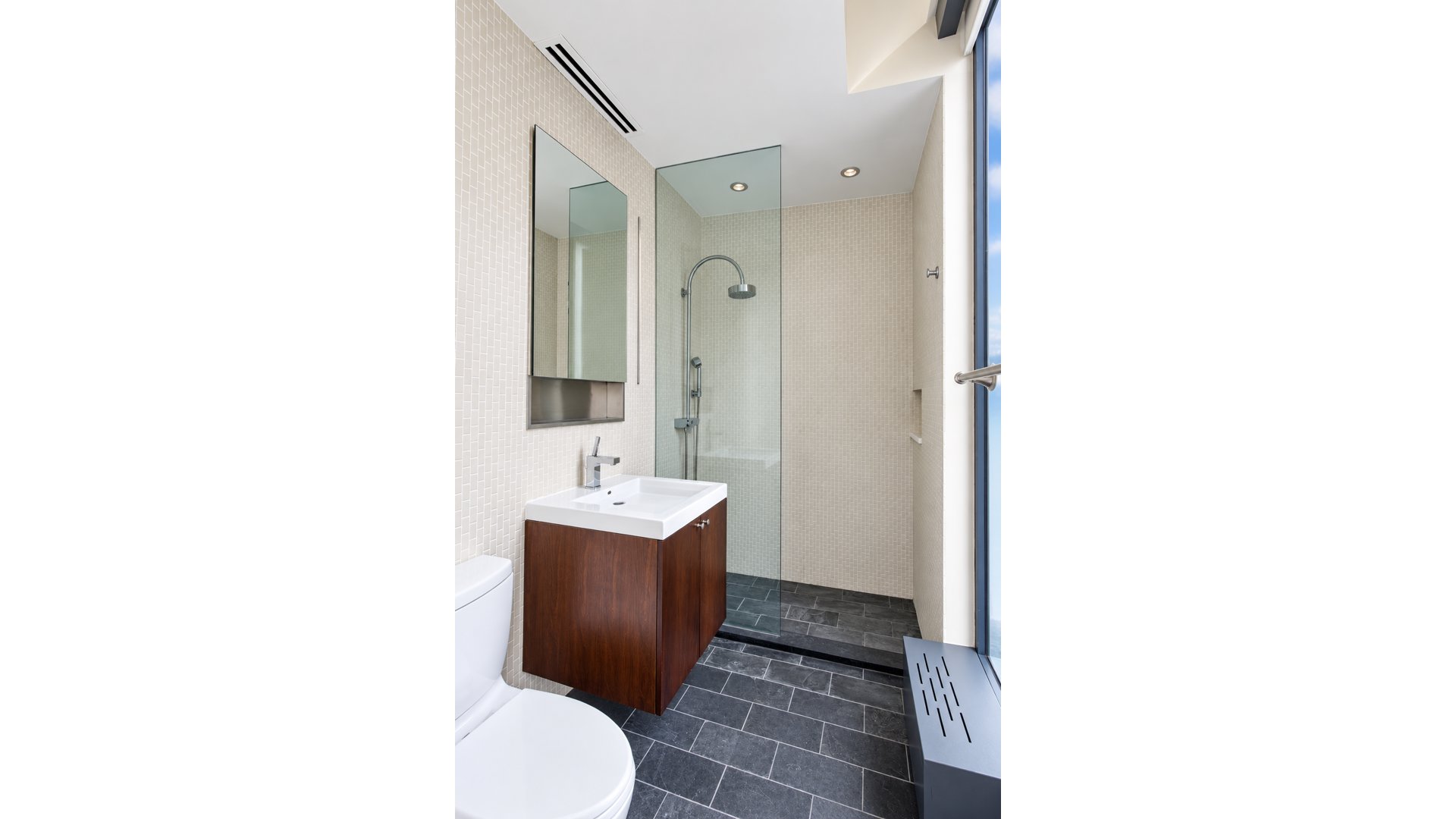 1 Seventh Avenue South 2F Greenwich Village New York NY 10014