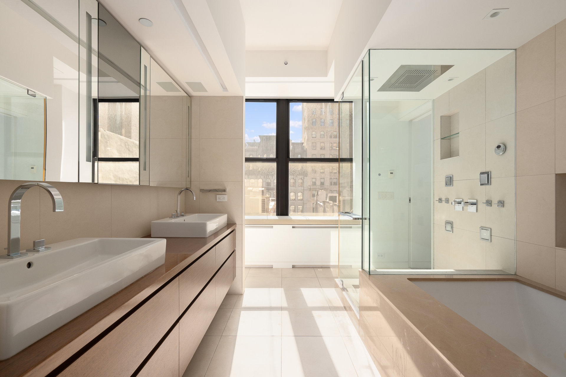 8 West 19th Street 6 Flatiron District New York NY 10011
