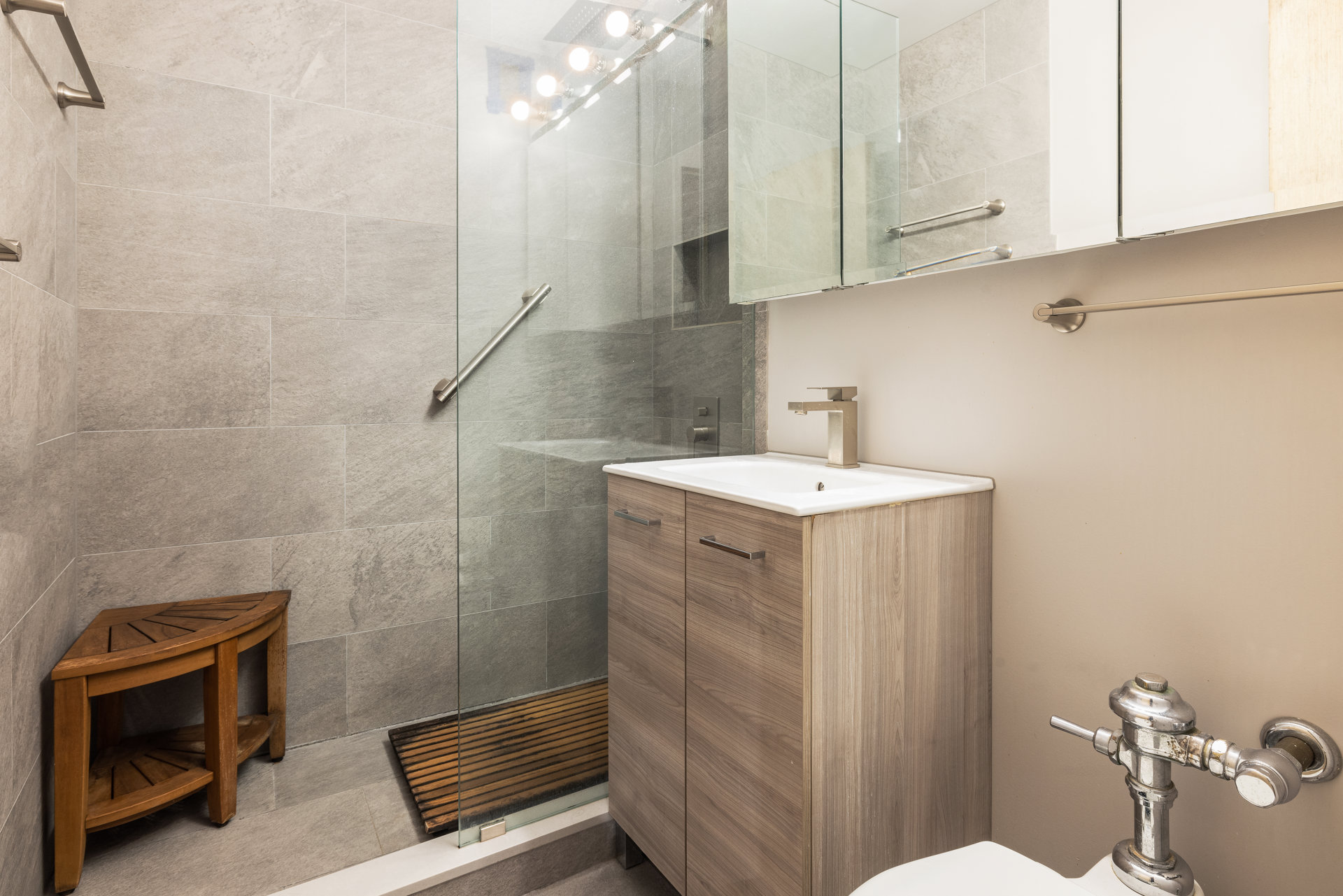 77 West 55th Street 7F Midtown West New York NY 10019