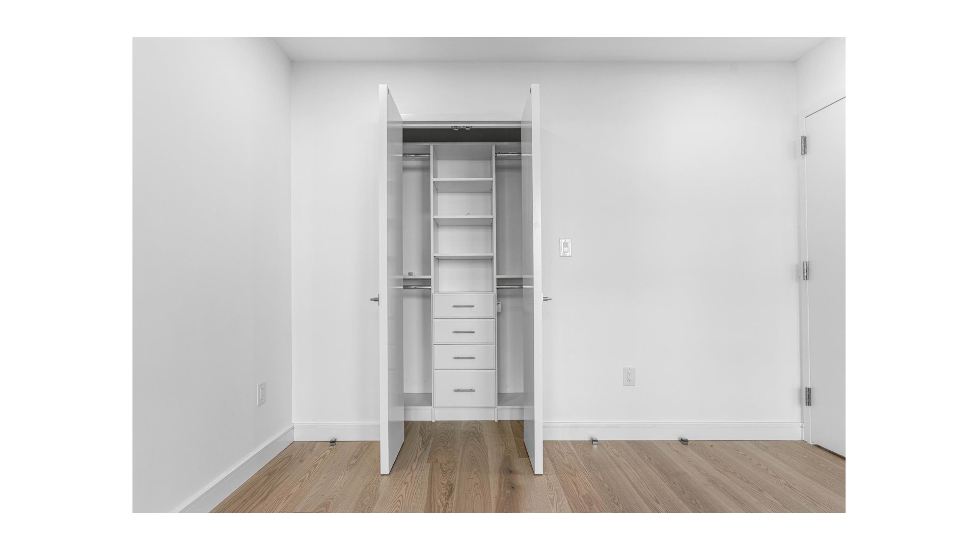 25-88 38th Street 2A Astoria Queens NY 11103