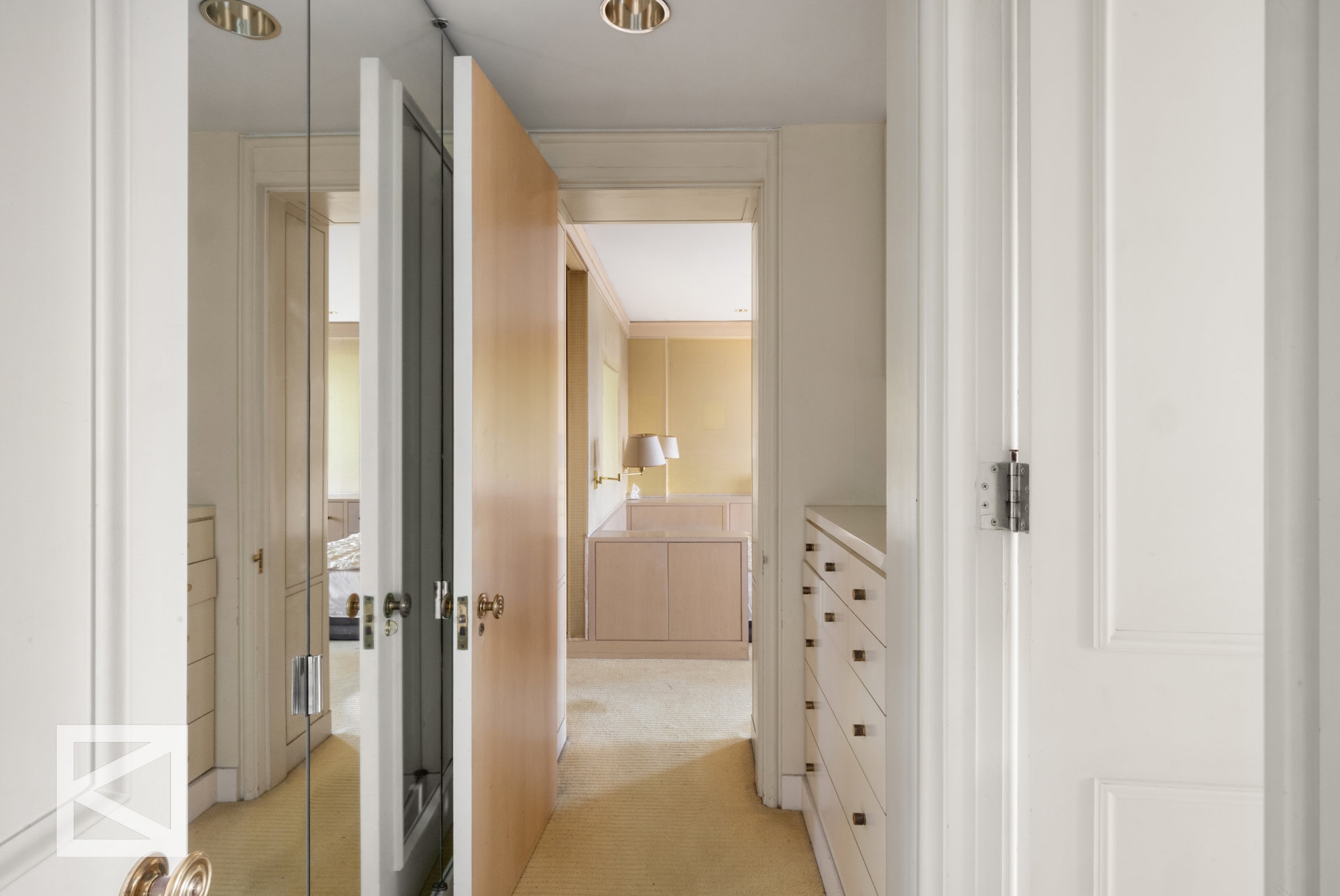 450 East 52nd Street Beekman Place New York NY 10022