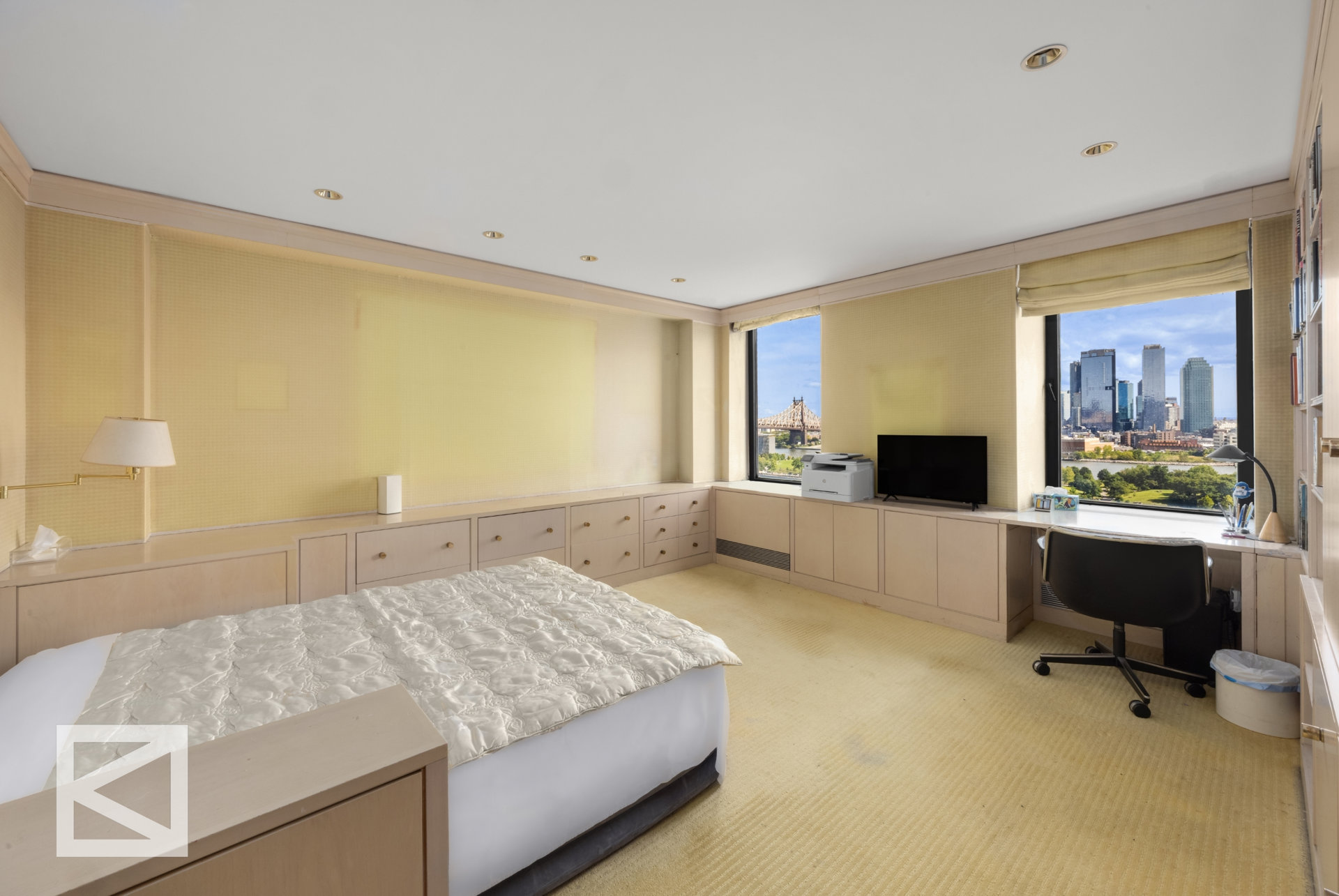 450 East 52nd Street Beekman Place New York NY 10022