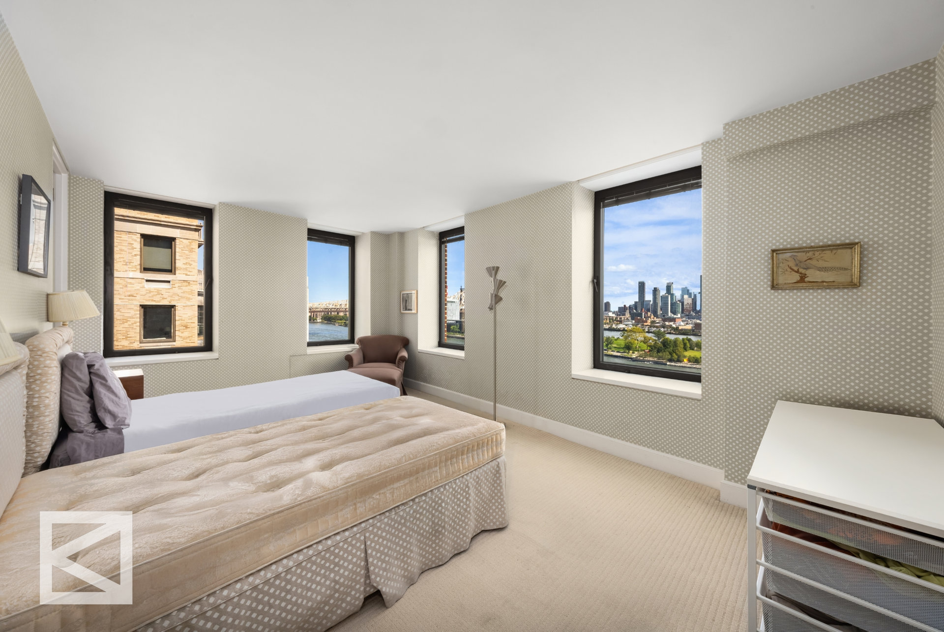 450 East 52nd Street Beekman Place New York NY 10022