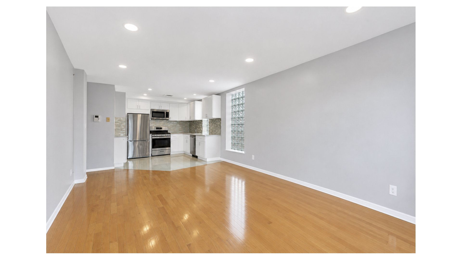 3064 Coney Island Avenue 403 Brighton Beach Brooklyn NY 11235