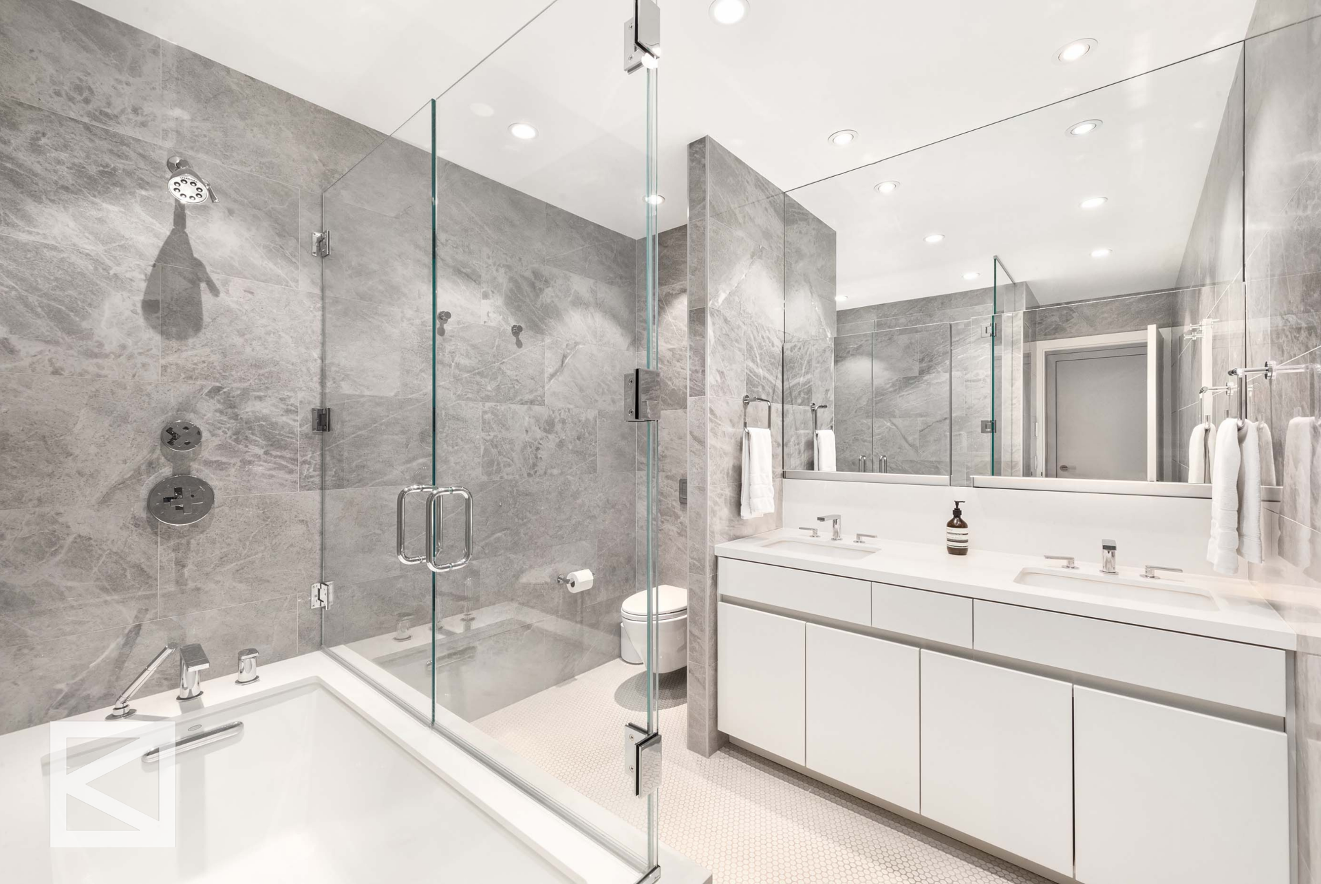 75 Grand Street 4W Soho New York NY 10013