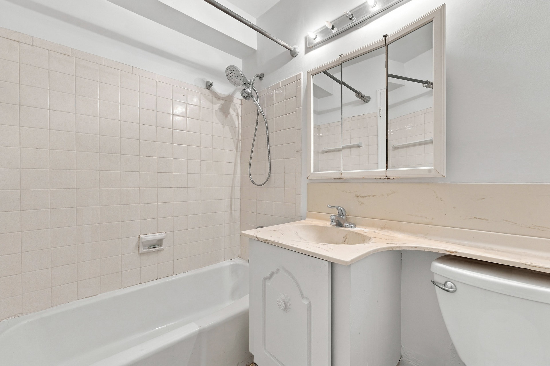 200 East 24th Street Kips Bay New York NY 10010