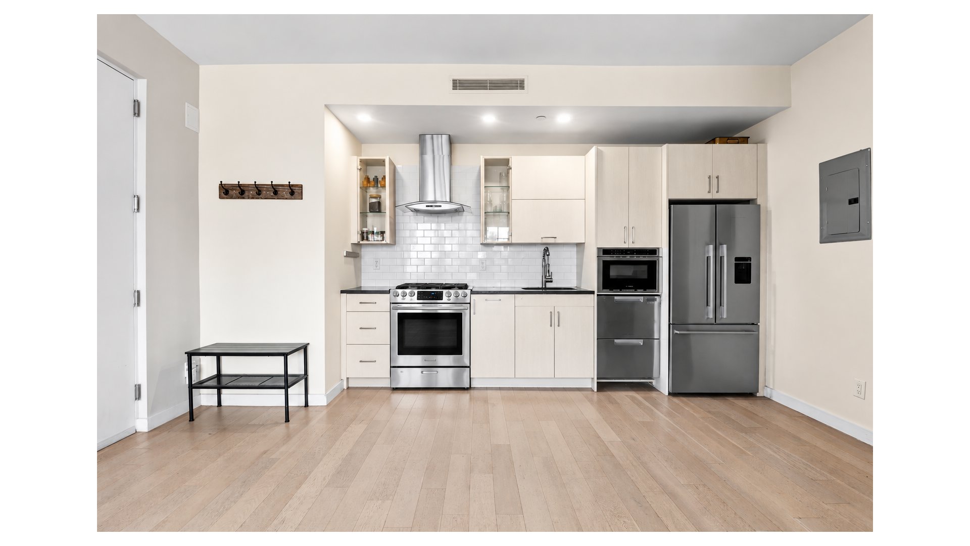 362 Van Brunt Street 1D Red Hook Brooklyn NY 11231