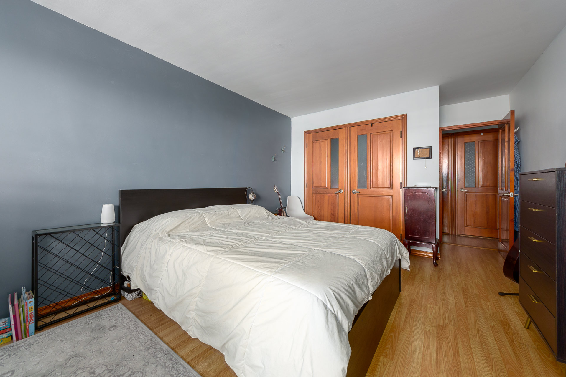135 Ocean Parkway 8T Kensington Brooklyn NY 11218