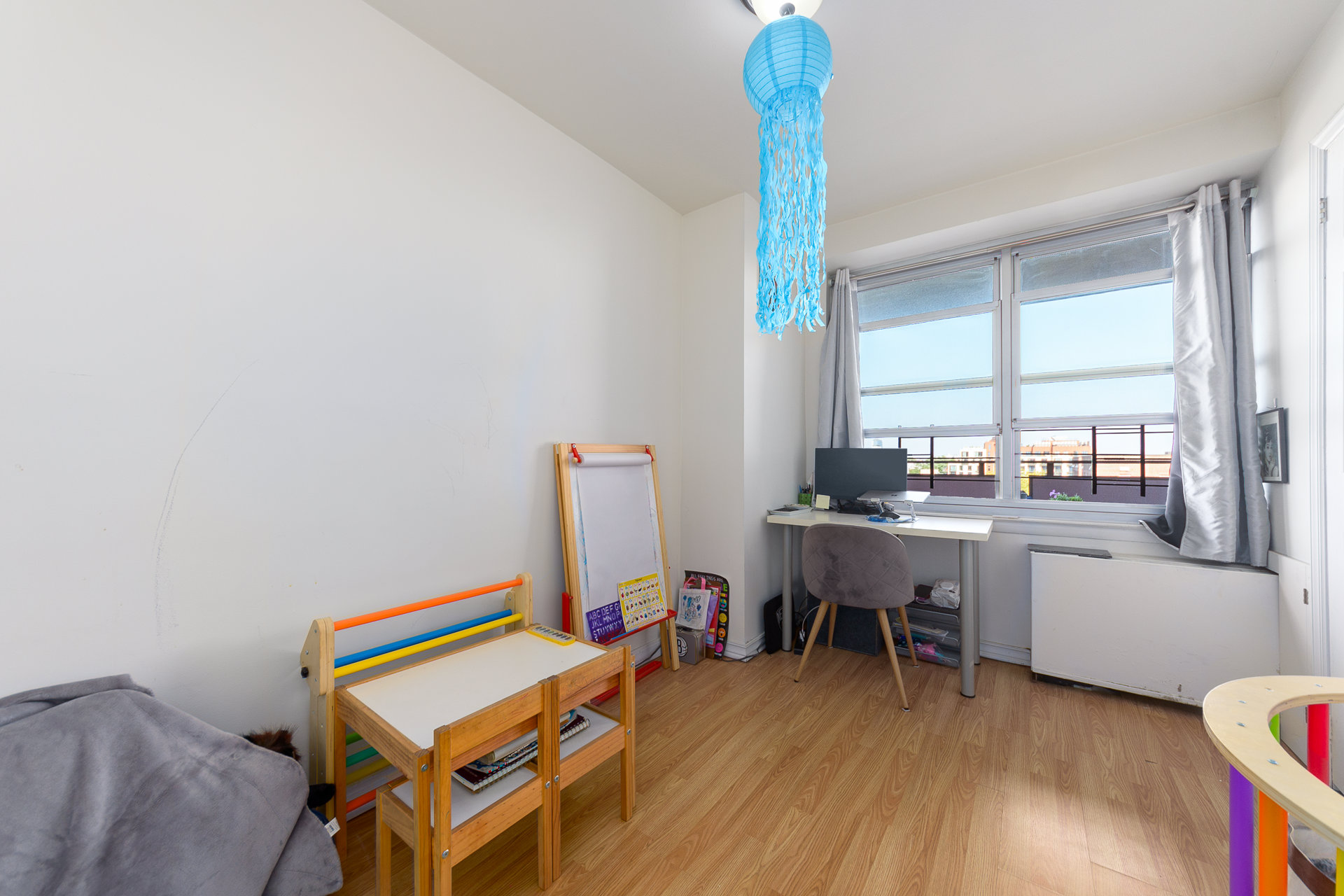 135 Ocean Parkway 8T Kensington Brooklyn NY 11218