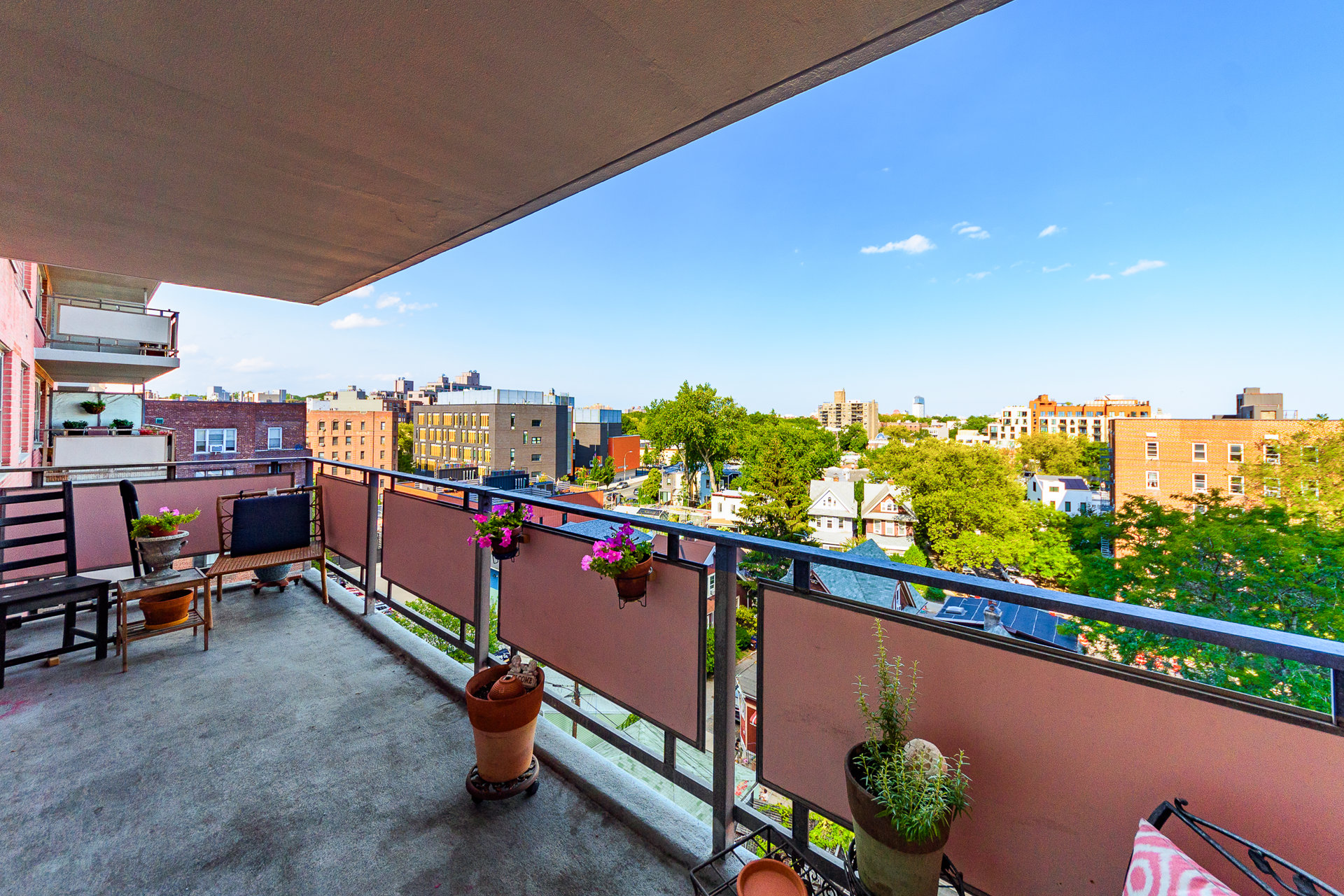 135 Ocean Parkway 8T Kensington Brooklyn NY 11218