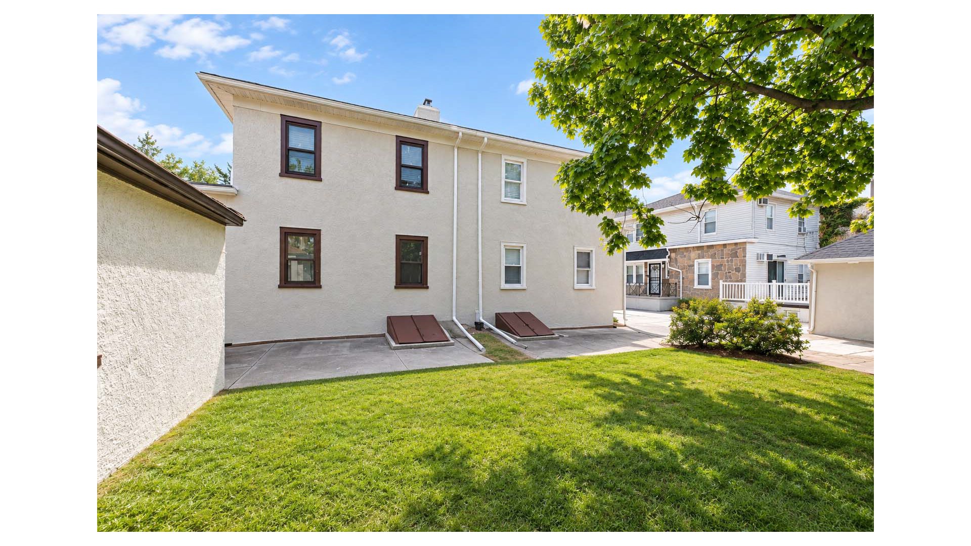 2611 Avenue J Midwood Brooklyn NY 11210