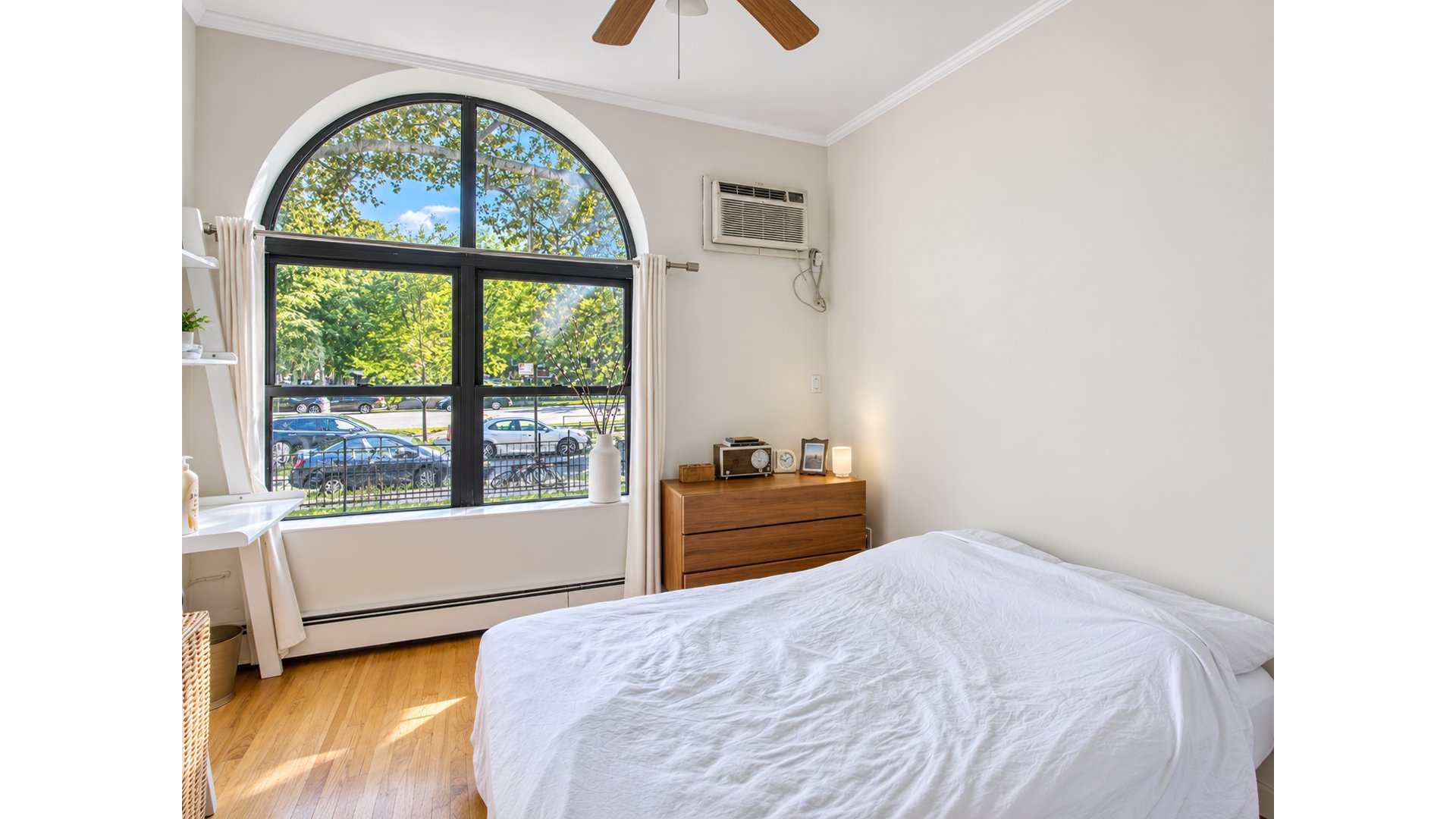 510 Ocean Parkway 1J Kensington Brooklyn NY 11218