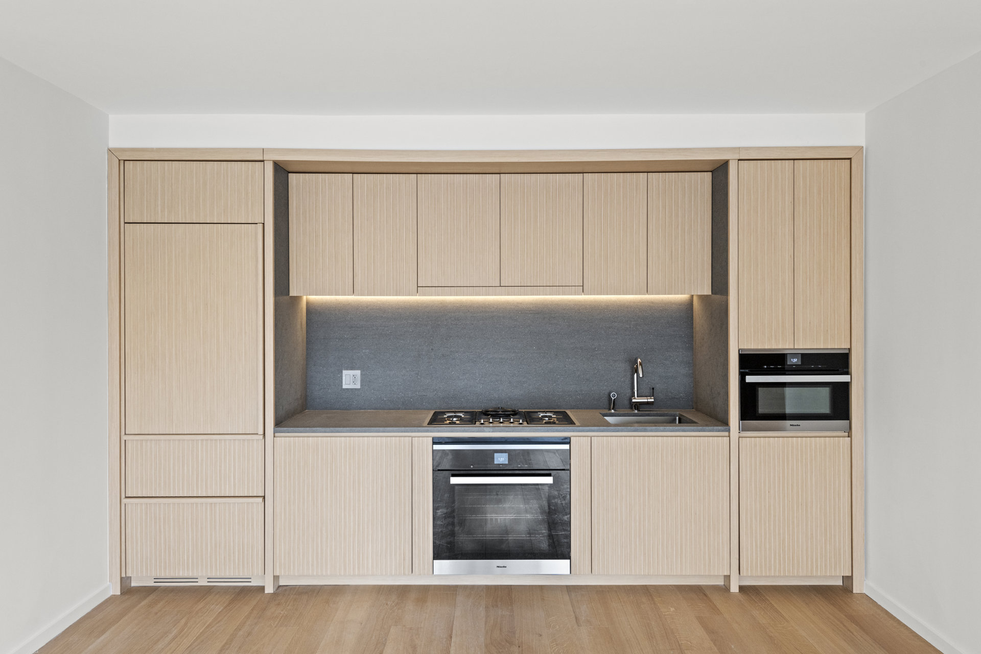 565 Broome Street Soho New York NY 10013