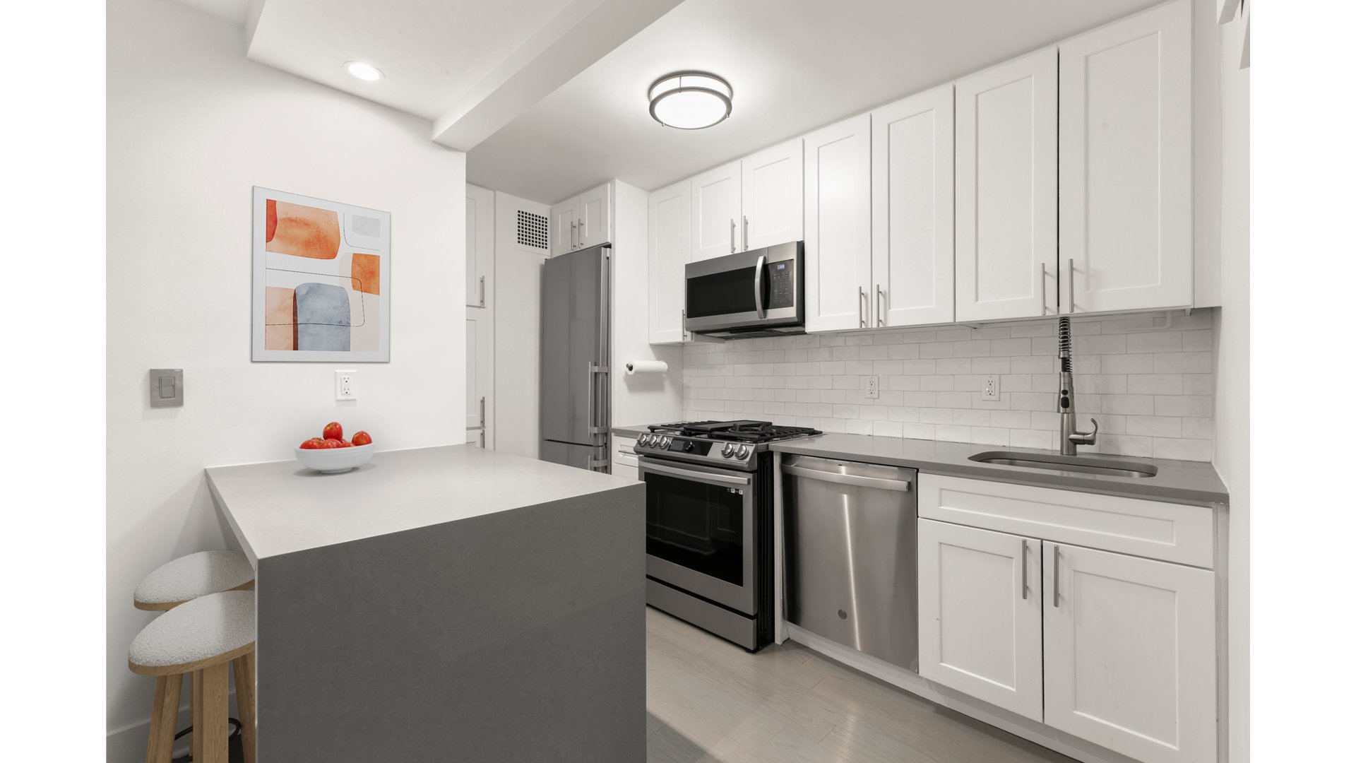 16 West 16th Street Flatiron District New York NY 10011