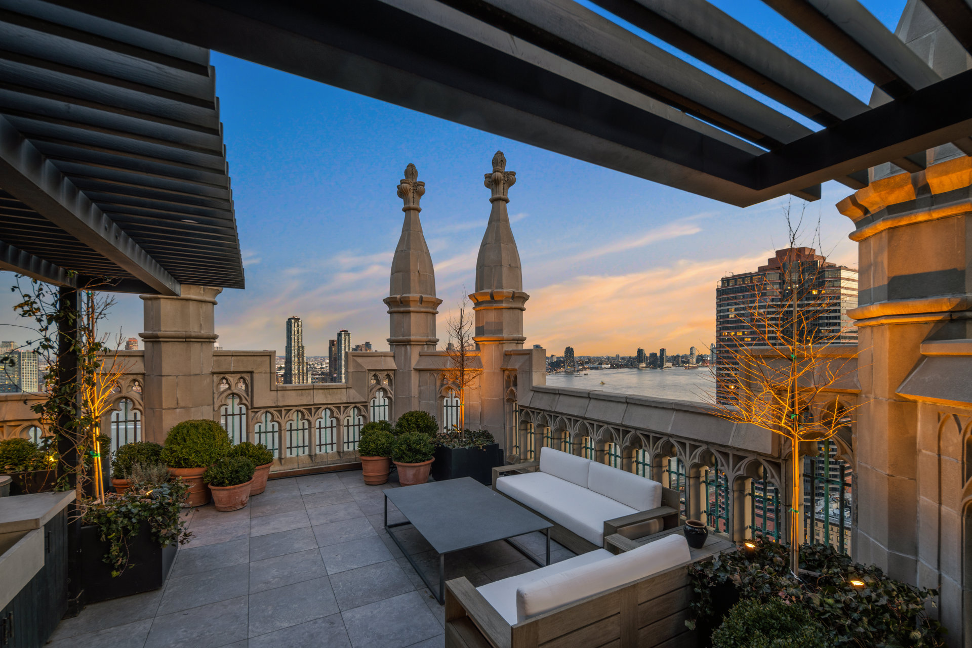 5 Tudor City Place PH7 Tudor City New York NY 10017