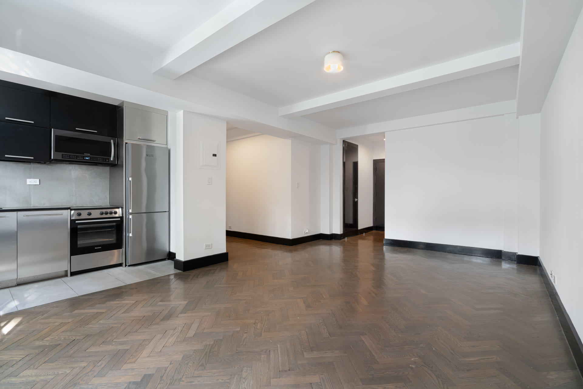 25 Monroe Place 9E Brooklyn Heights Brooklyn NY 11201