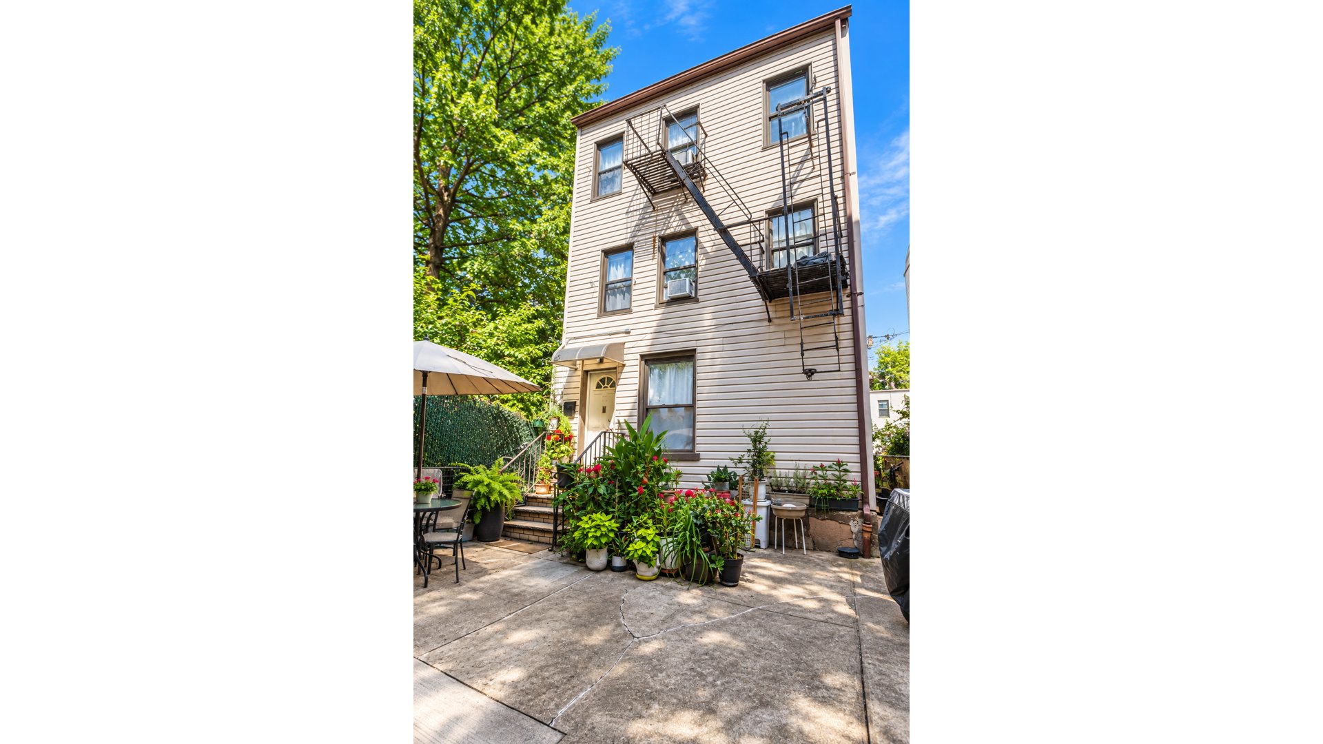 163 Greenpoint Avenue Greenpoint Brooklyn NY 11222