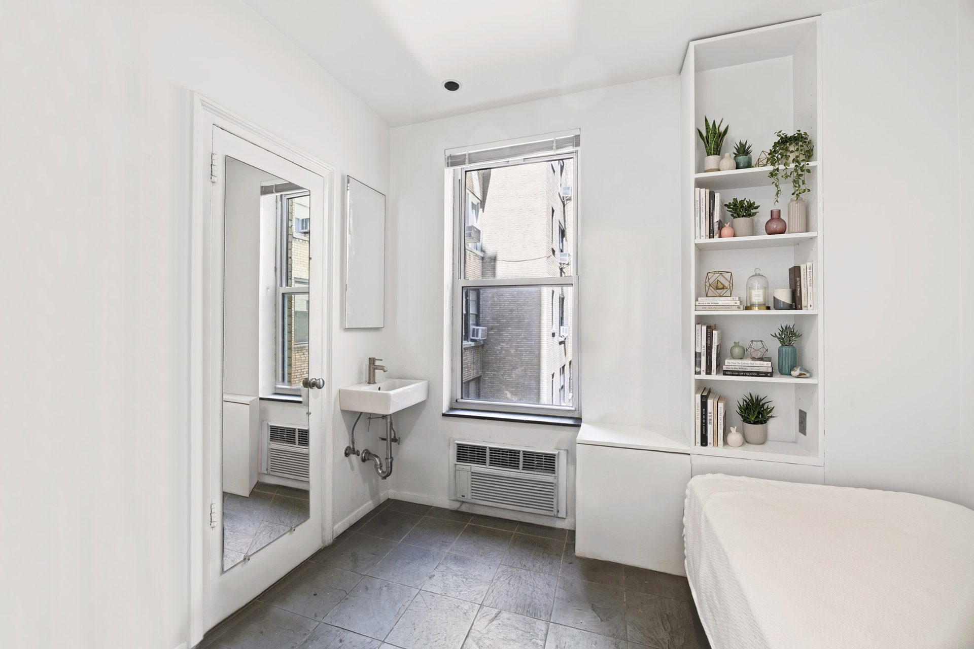 90 Riverside Drive 9B Upper West Side New York NY 10024