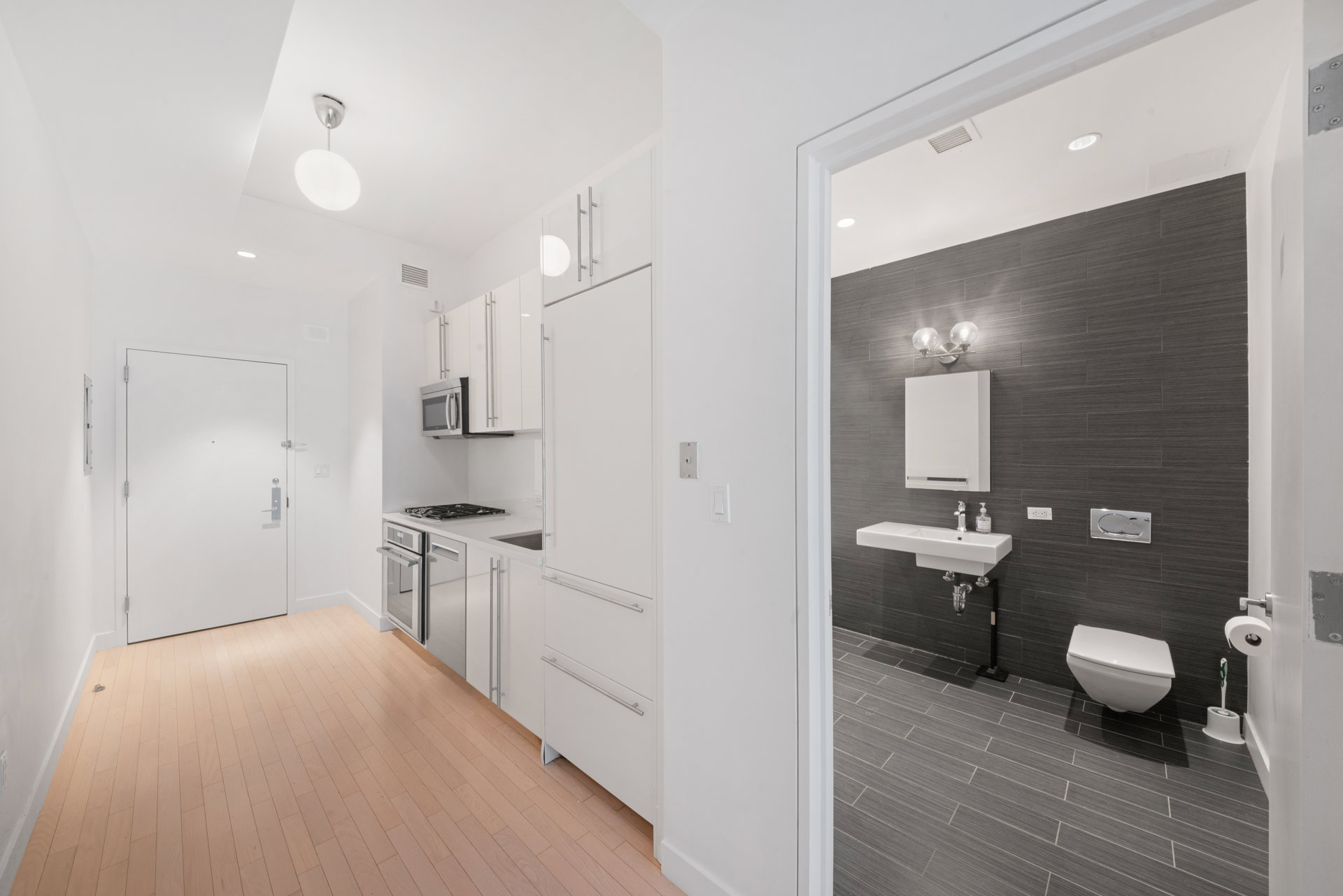 650 Sixth Avenue 3B Flatiron District New York NY 10011