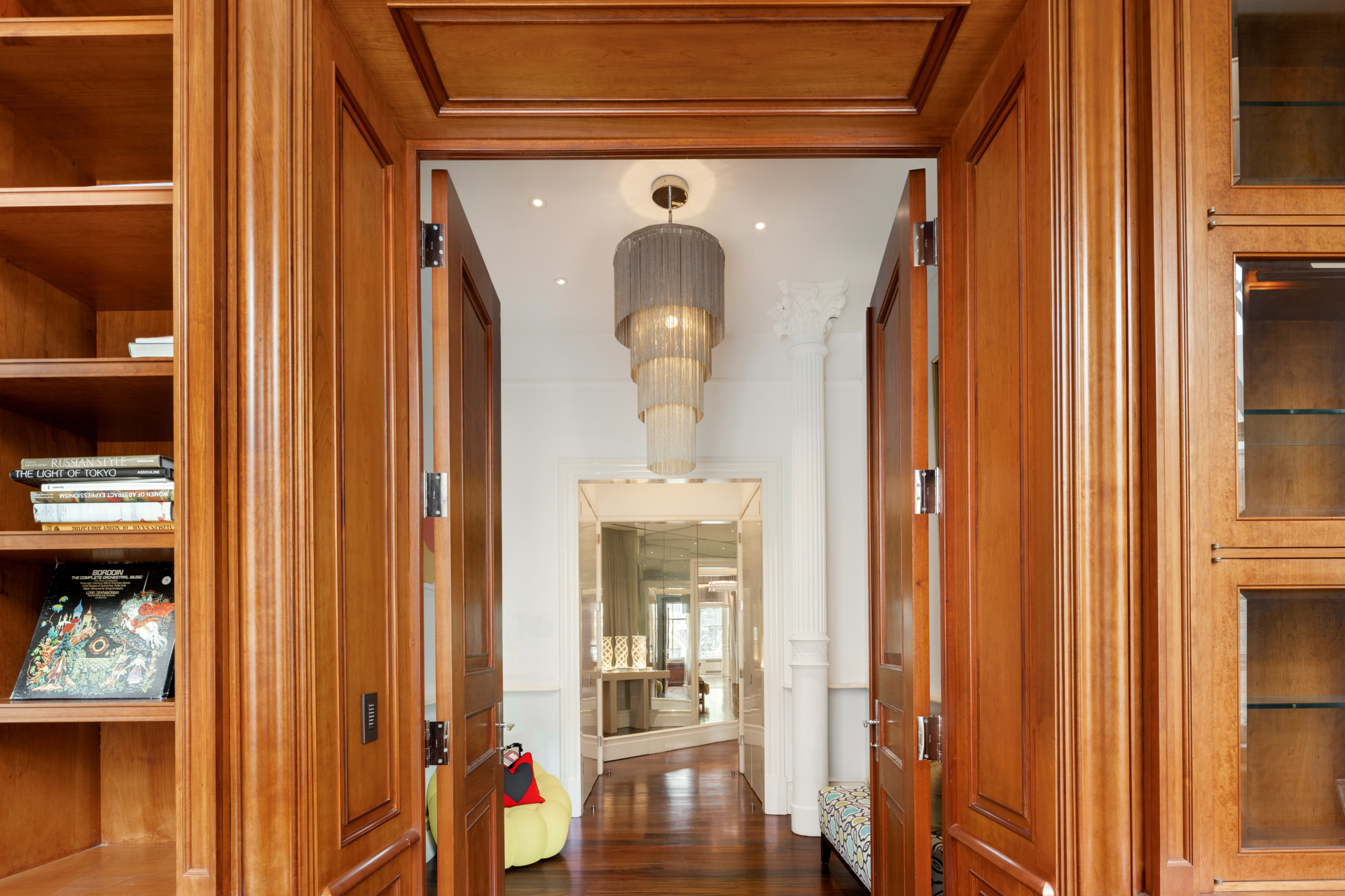 102 Prince Street 2NDFLOOR Soho New York NY 10012