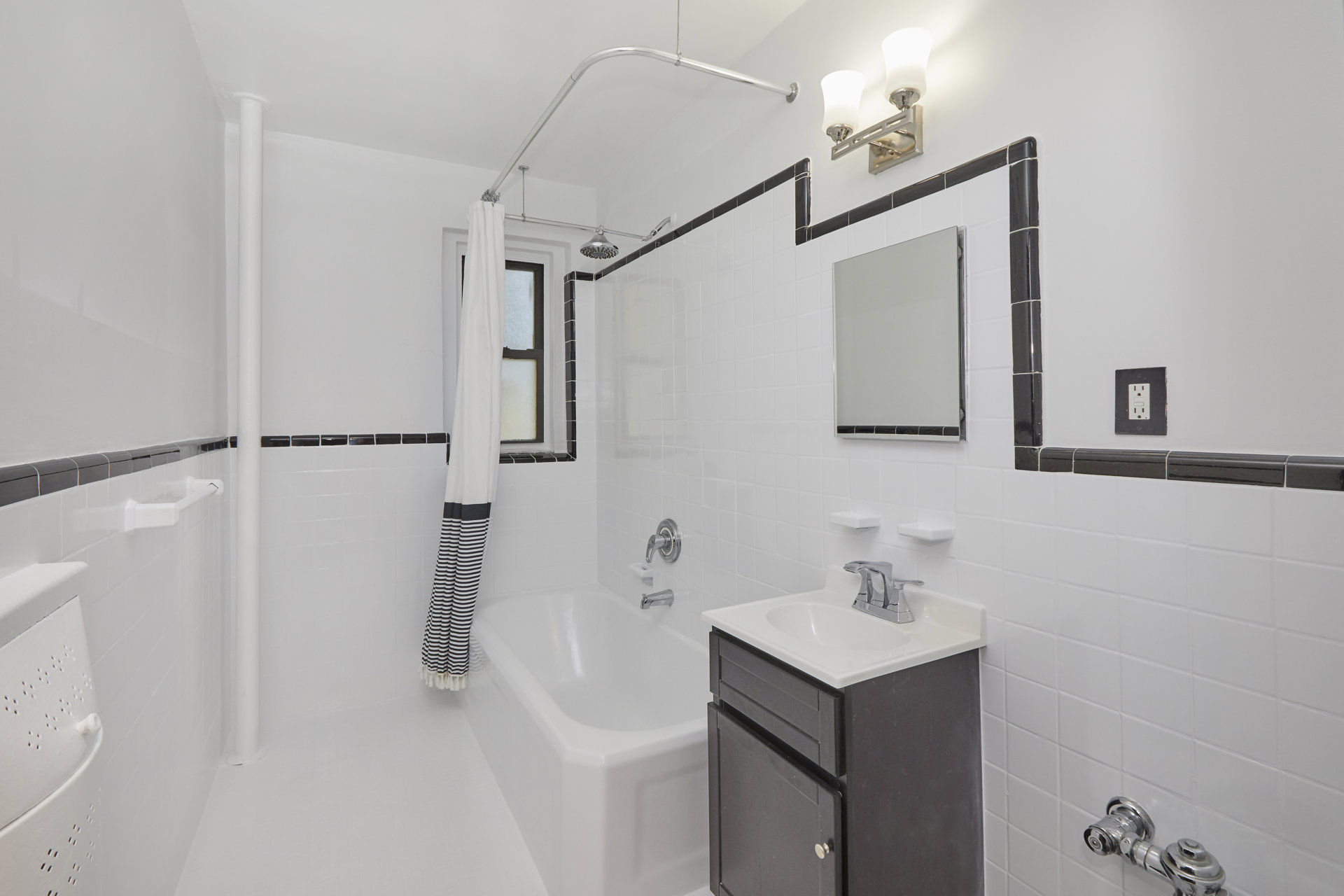 47-39 40th Street 1D Sunnyside Queens NY 11104