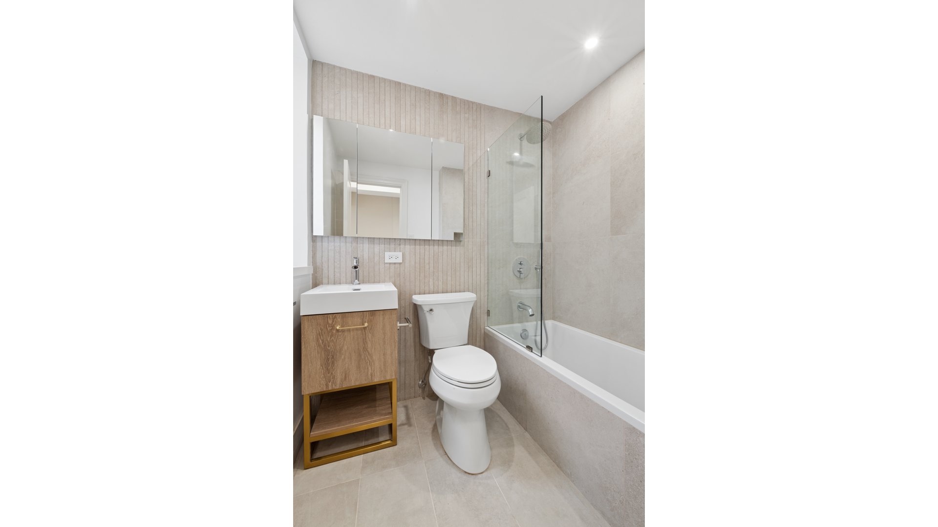 35 West 90th Street 8F Upper West Side New York NY 10024