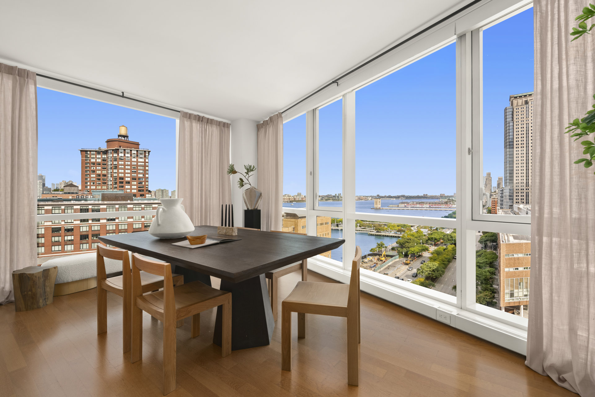 200 Chambers Street 15C Tribeca New York NY 10007