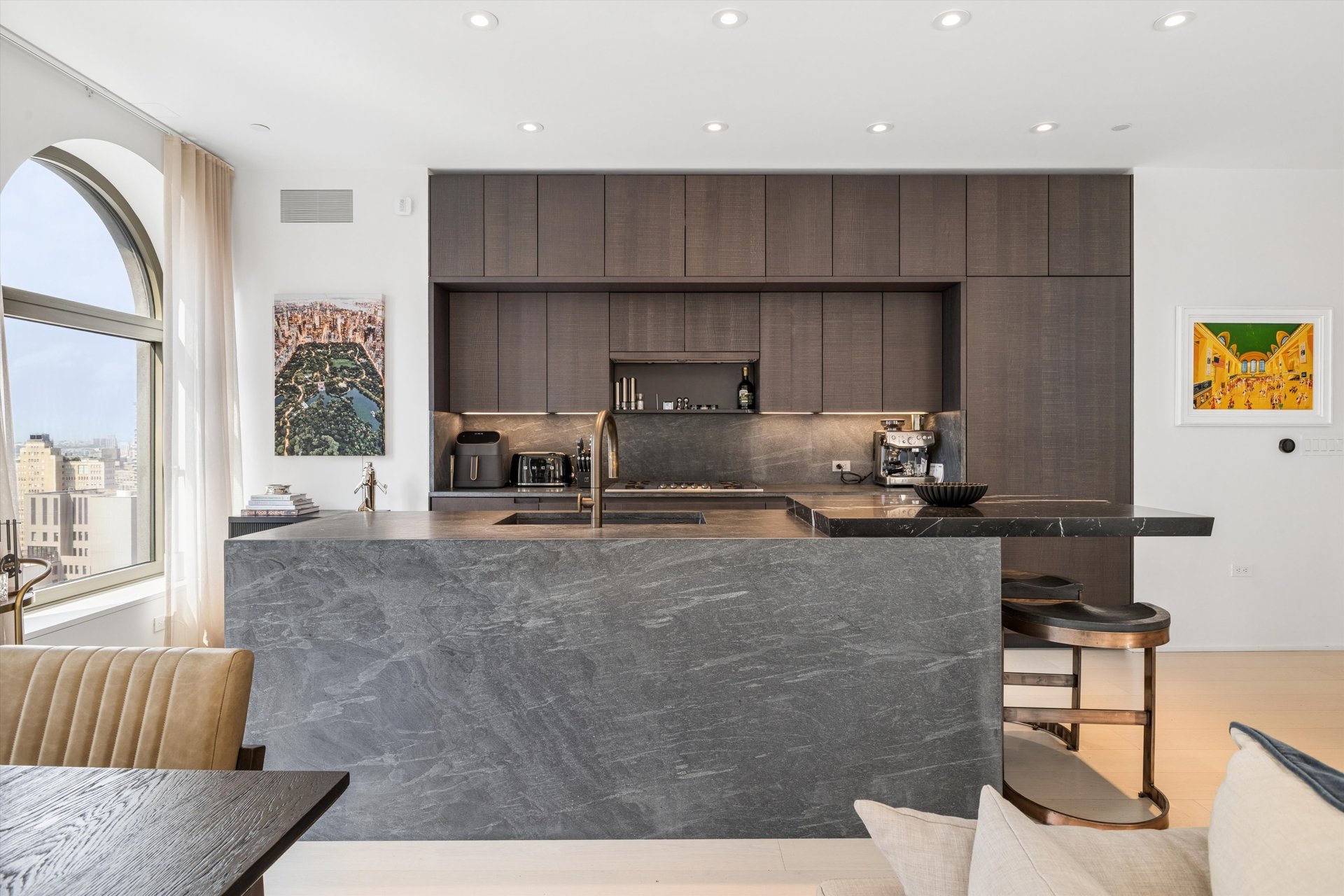 130 William Street 37E Seaport District New York NY 10038