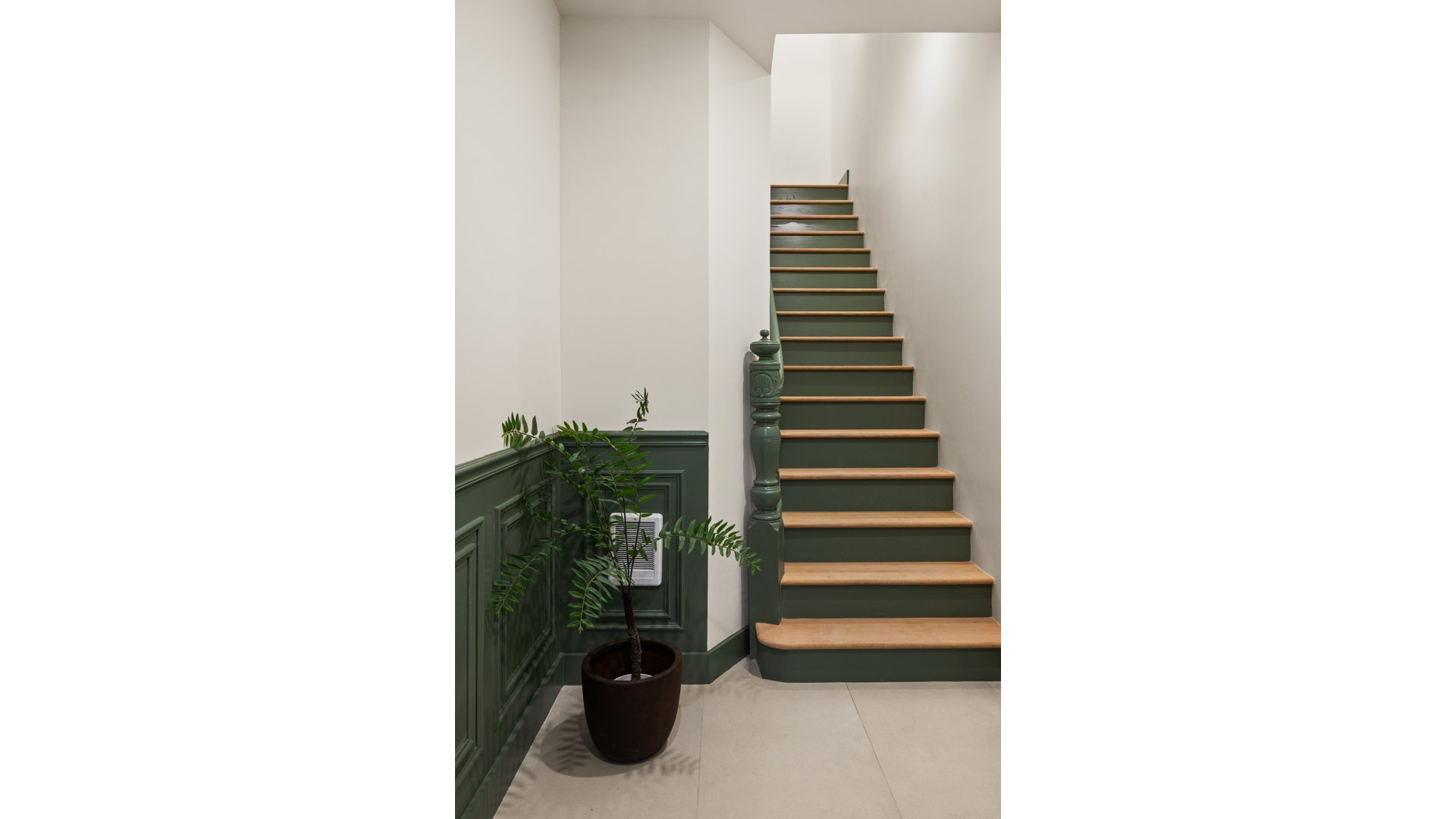 60-64 Catalpa Avenue 1A Ridgewood Queens NY 11385